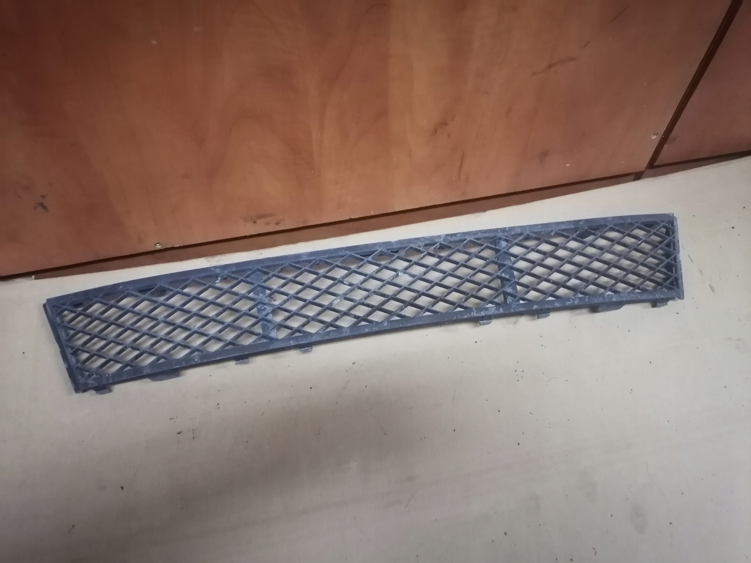 Решетка бампера средняя BMW F10 F11