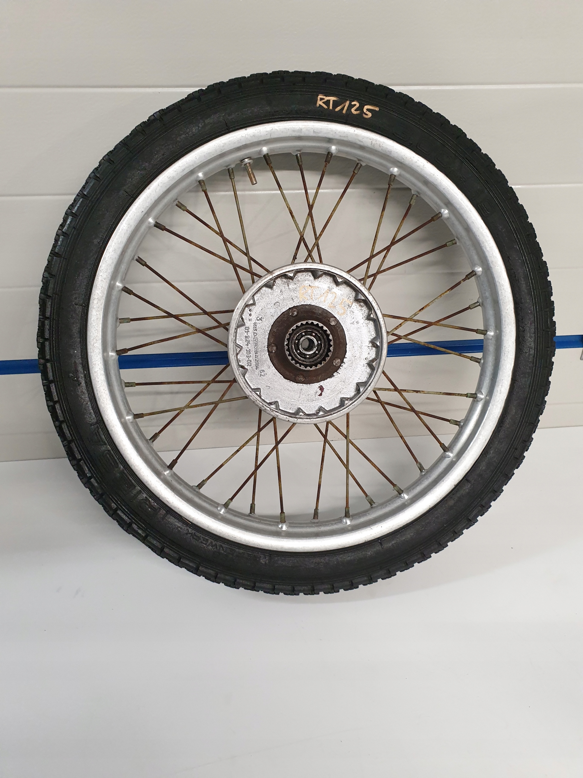 01-824-303-0R - Falga заднее колесо MZ RT 125