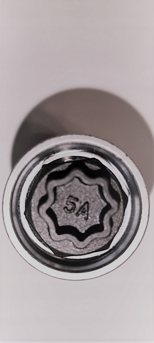 Adaptér, bezpečnostní šroub, zlodějka Mercedes 5A