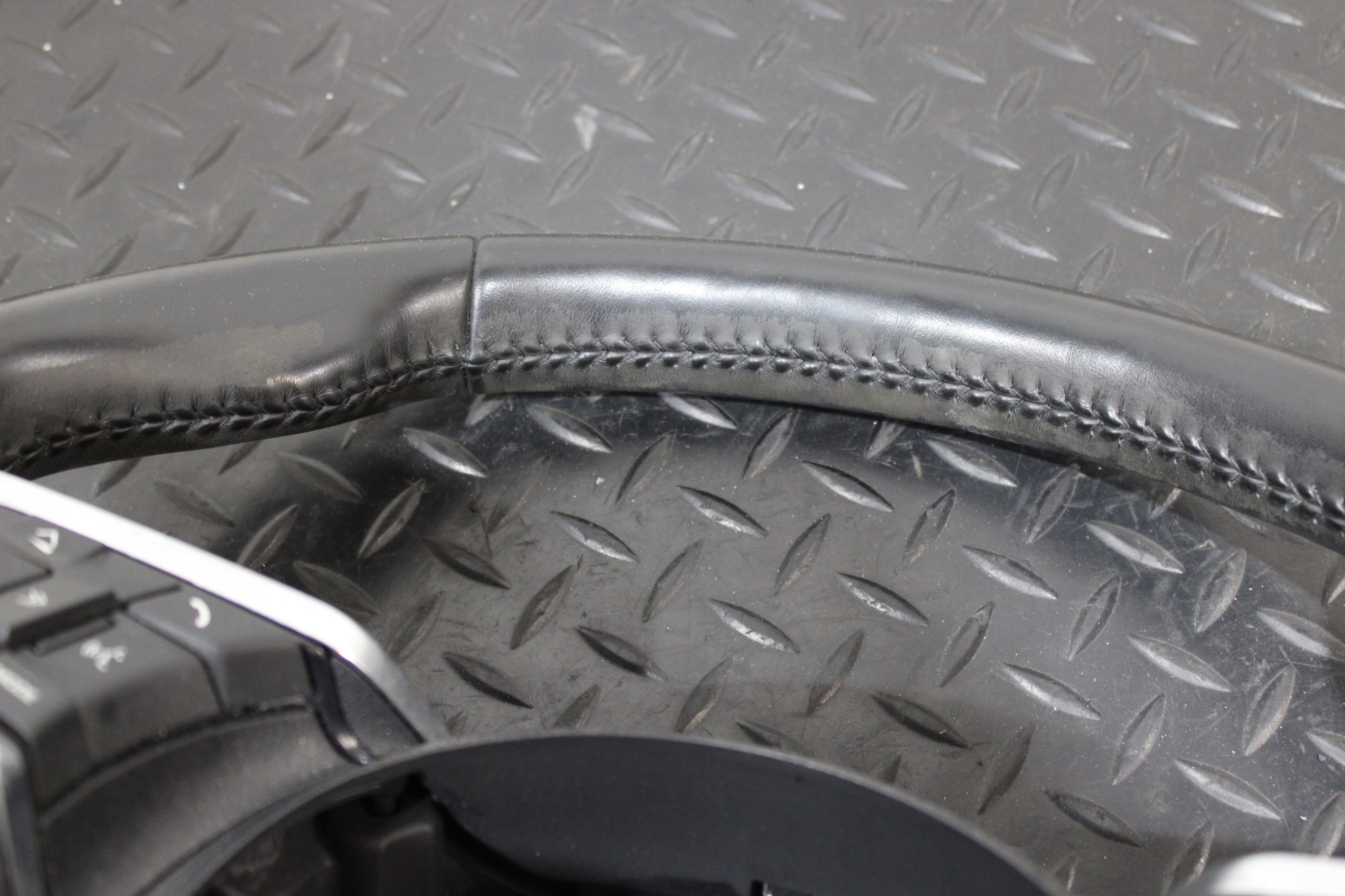 steering wheel, MULTIFUNKCJA with shifting JAGUAR XE X760