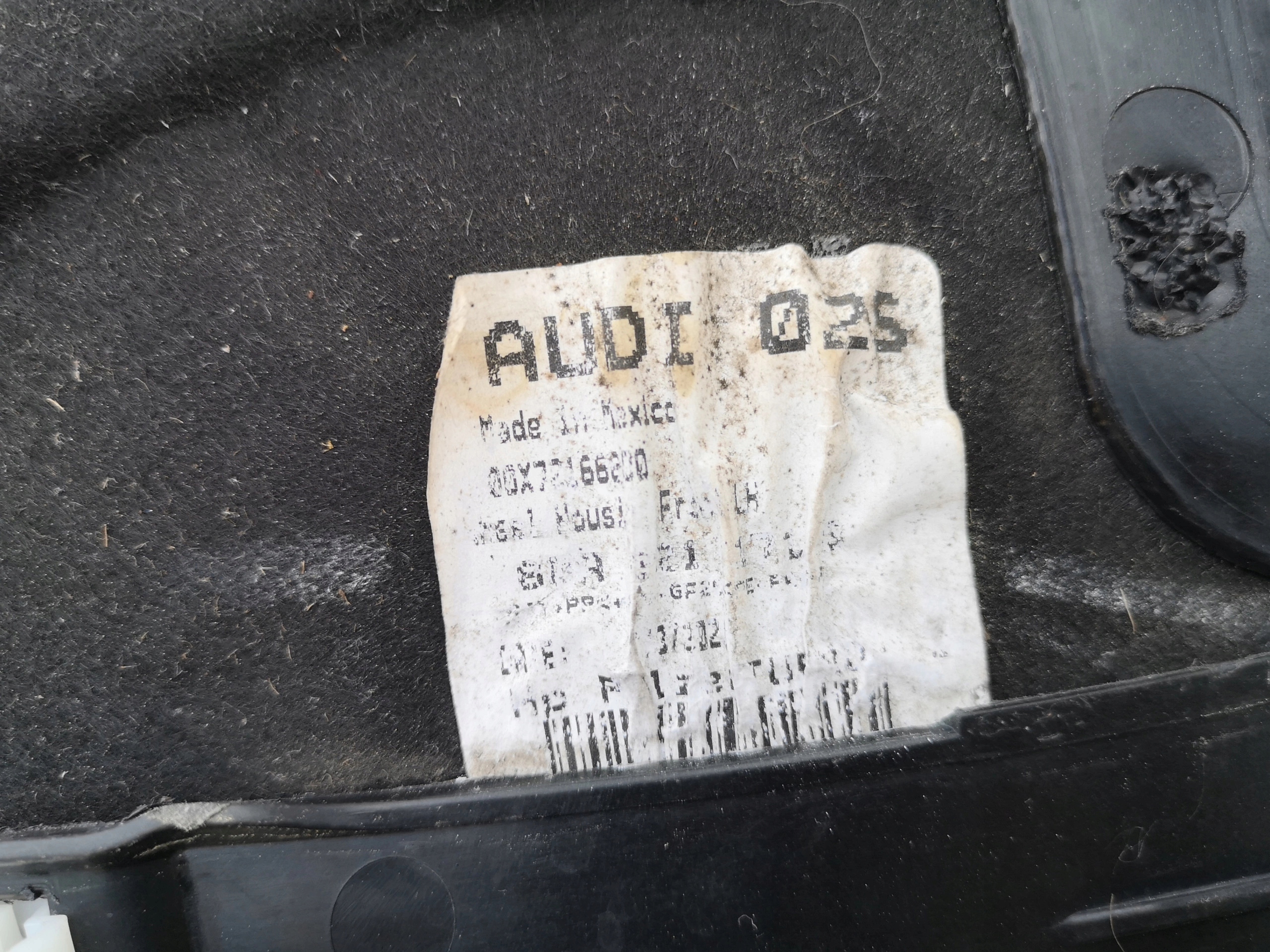 AUDI Q5 II NADKOLE PRAWE PRZÓD 80A821171G 80A853887D Wersja Europejska