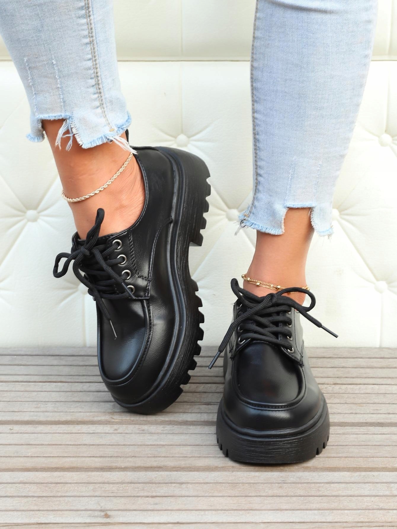 SHEIN CZARNE SZNUROWANE BUTY F3L NJ4__39