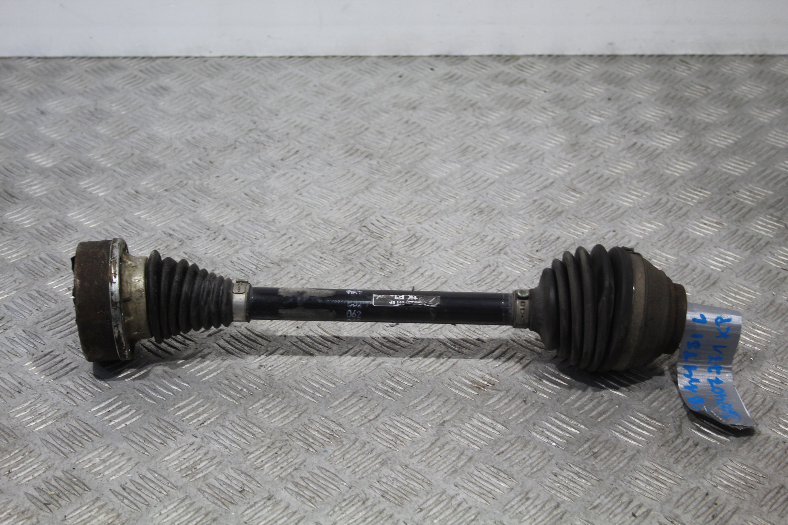 semi-axis left front VW SCIROCCO 1K8 1K0407271KP