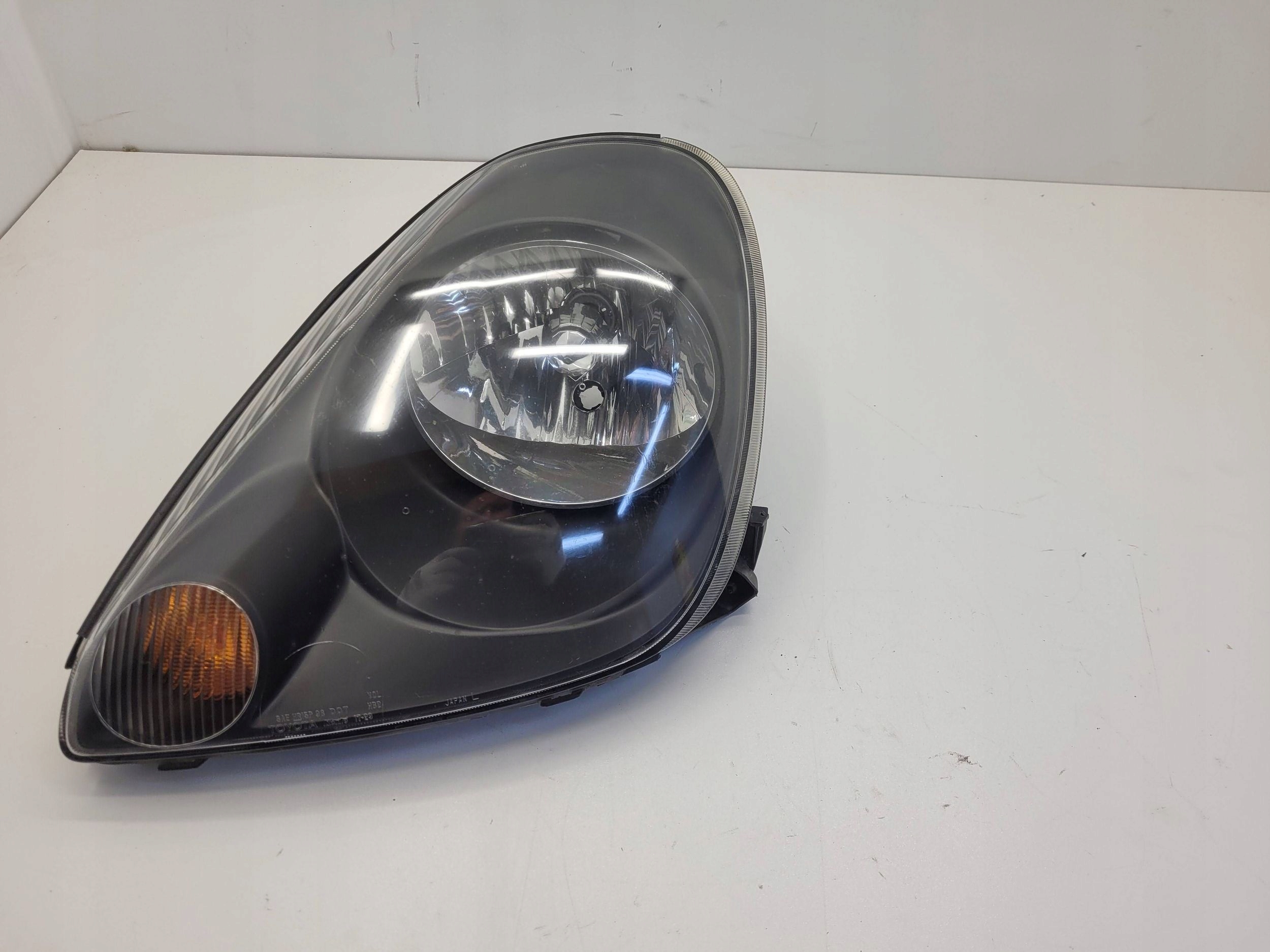 TOYOTA MR2 E-AW10 ZZW30 REFLEKTOR light left left front