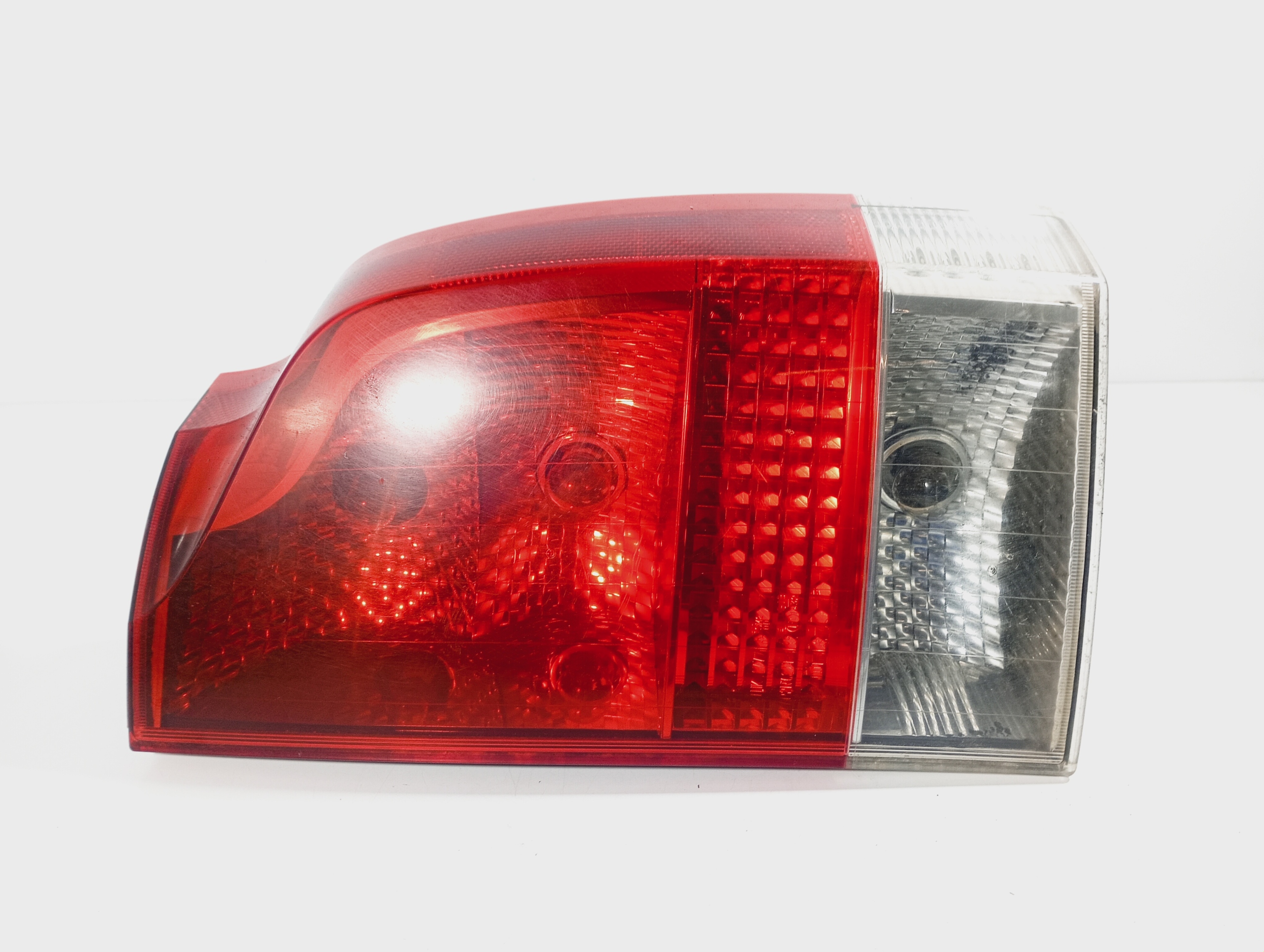 light right rear rear part OE 30643333 VOLVO V70 2 II 01-07