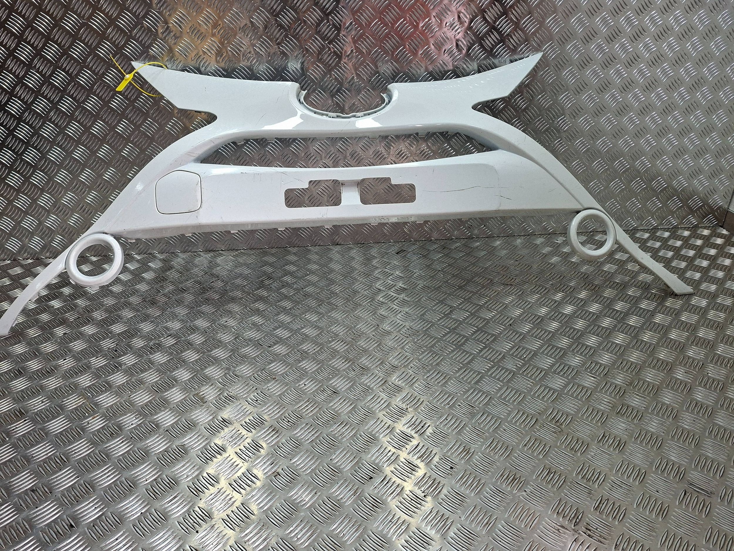 bumper front grid TOYOTA AYGO II 14-18 52112-0H020