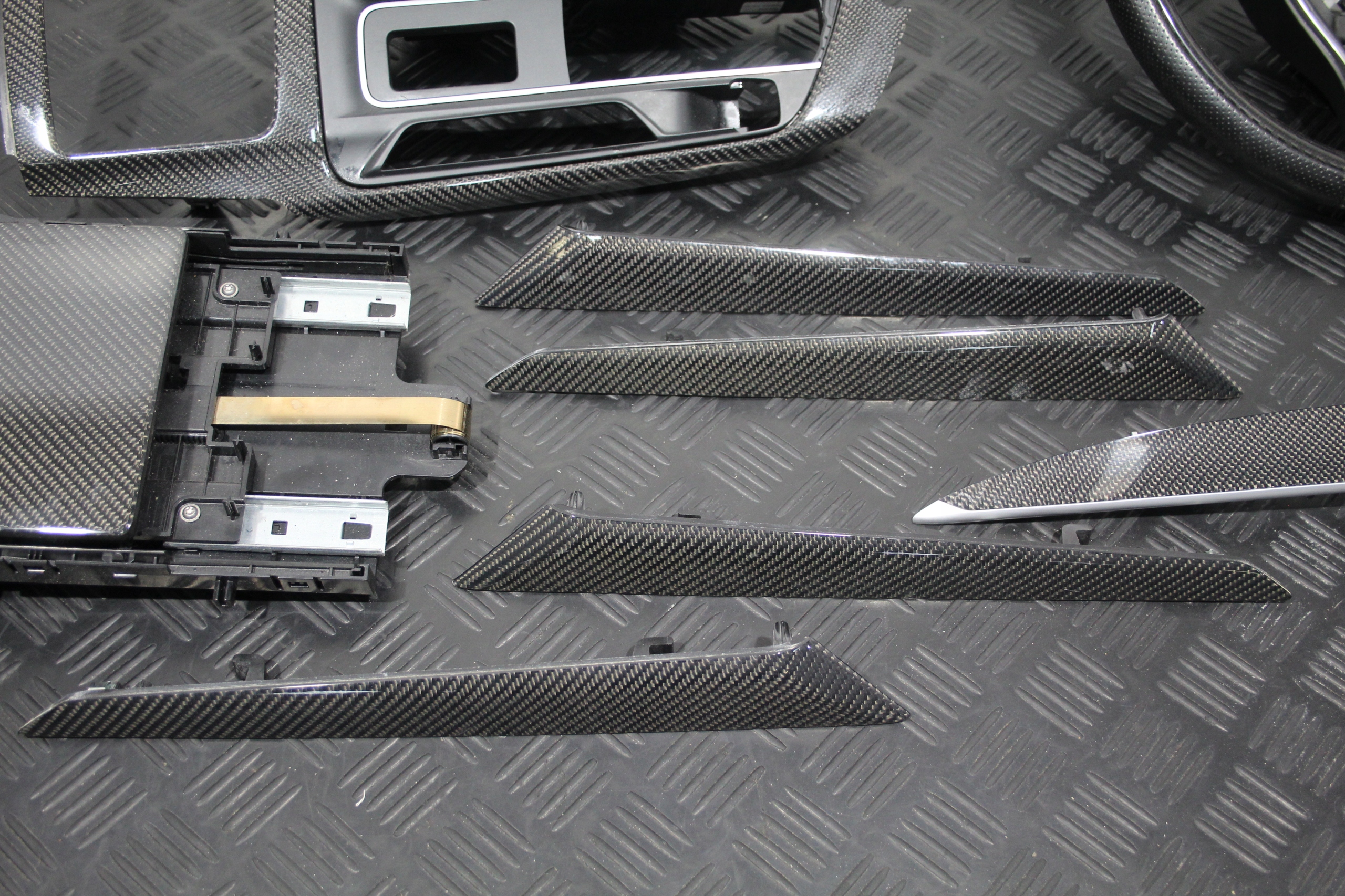 lenkrad DEKORY konsole CARBON LEVANTE M161