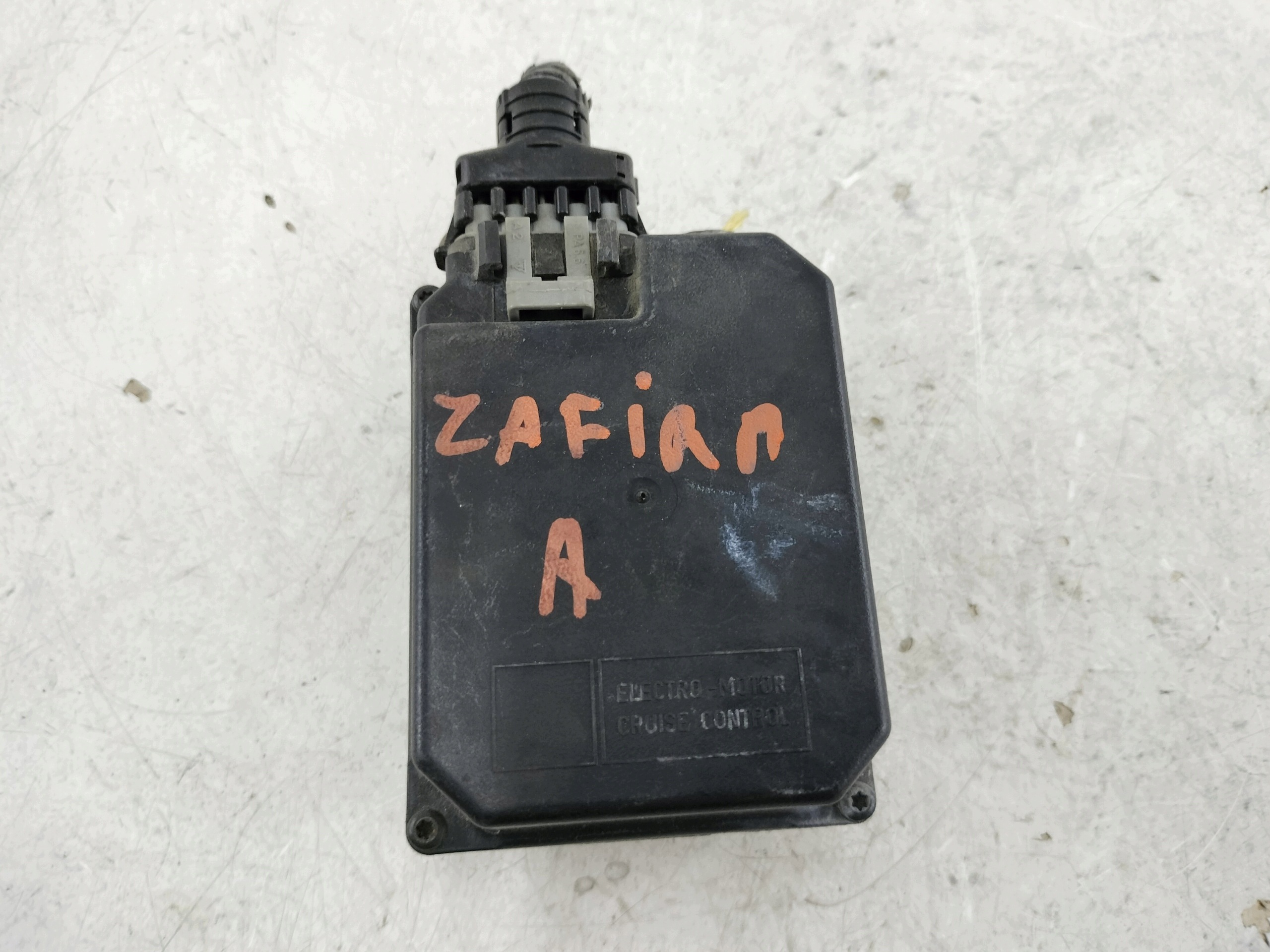 OPEL ZAFIRA A 99 1.8 B modulo TEMPOMATU 25315547