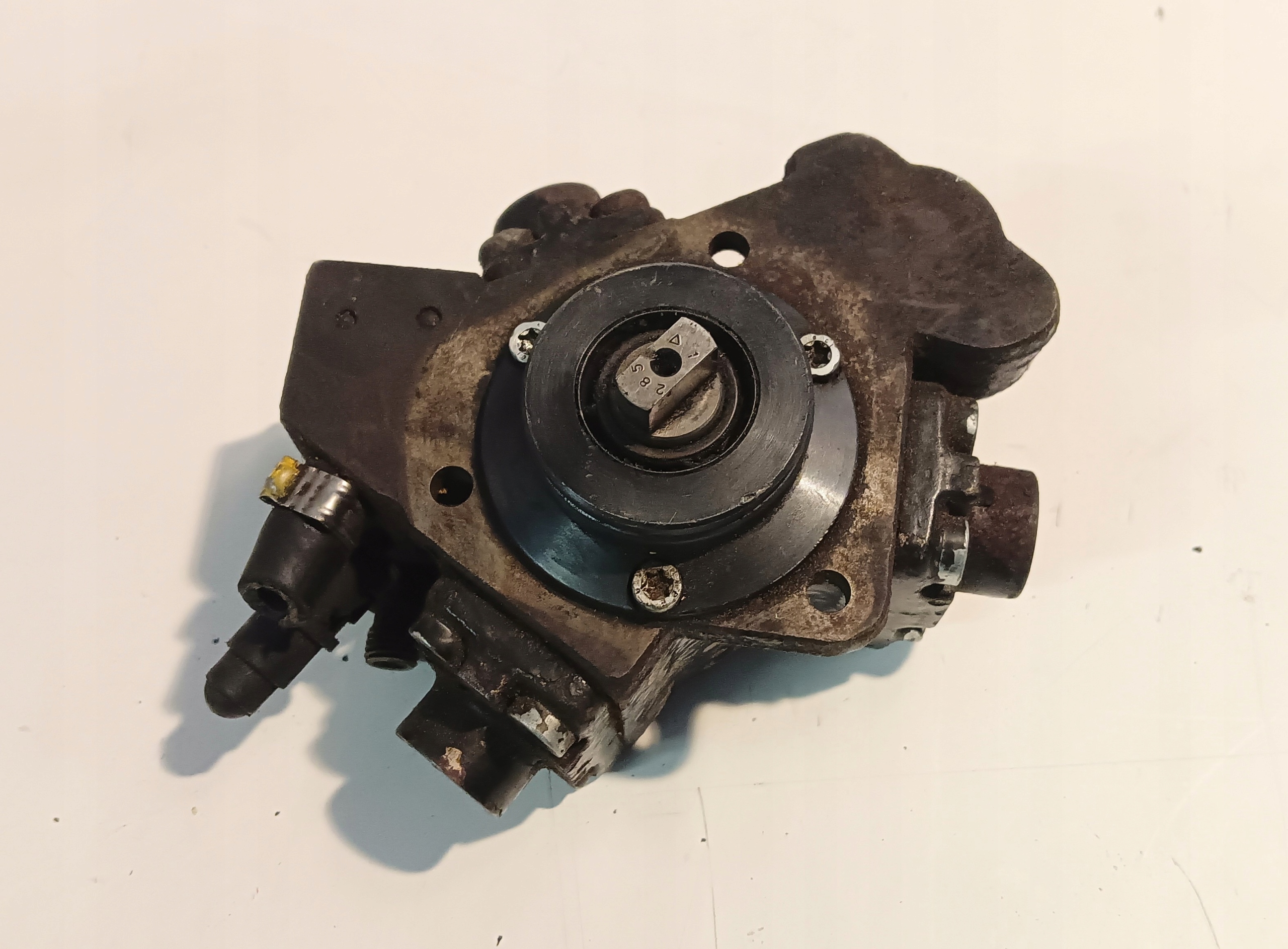 injection pump opel corsa d 1.3 cdti 0445010122