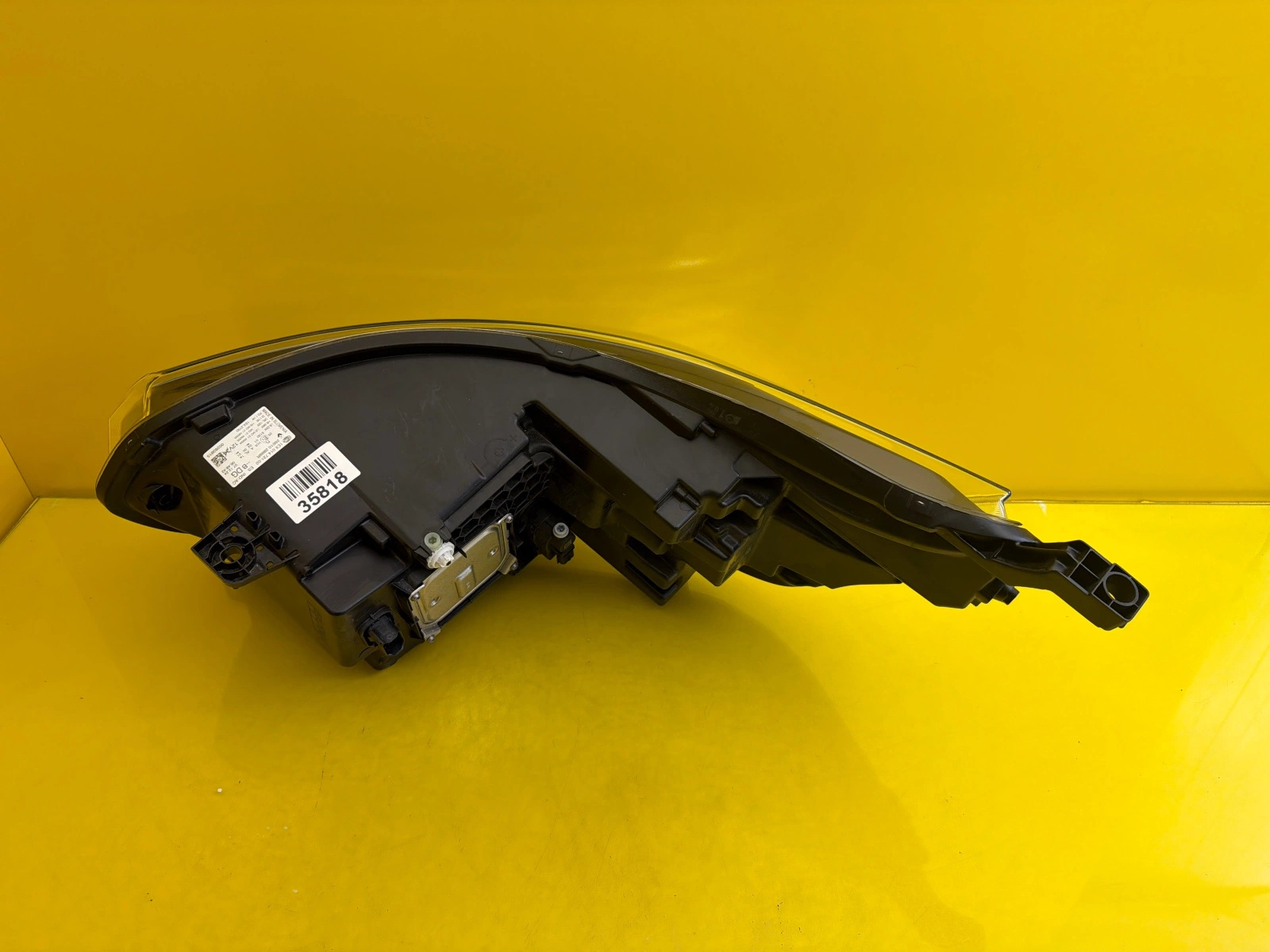 light right Renault Trafic IV Full Led 260102899R