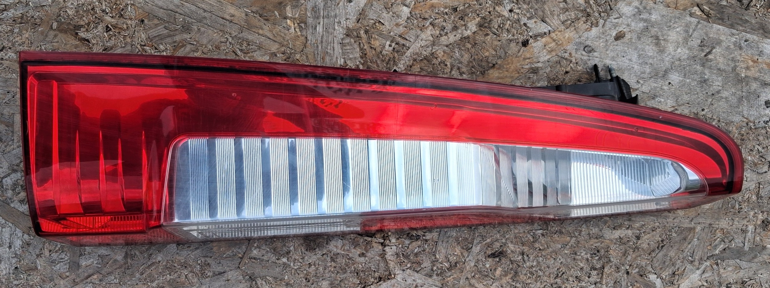 light left rear part left rear RENAULT MASTER III MOVANO B 10- 265550023R