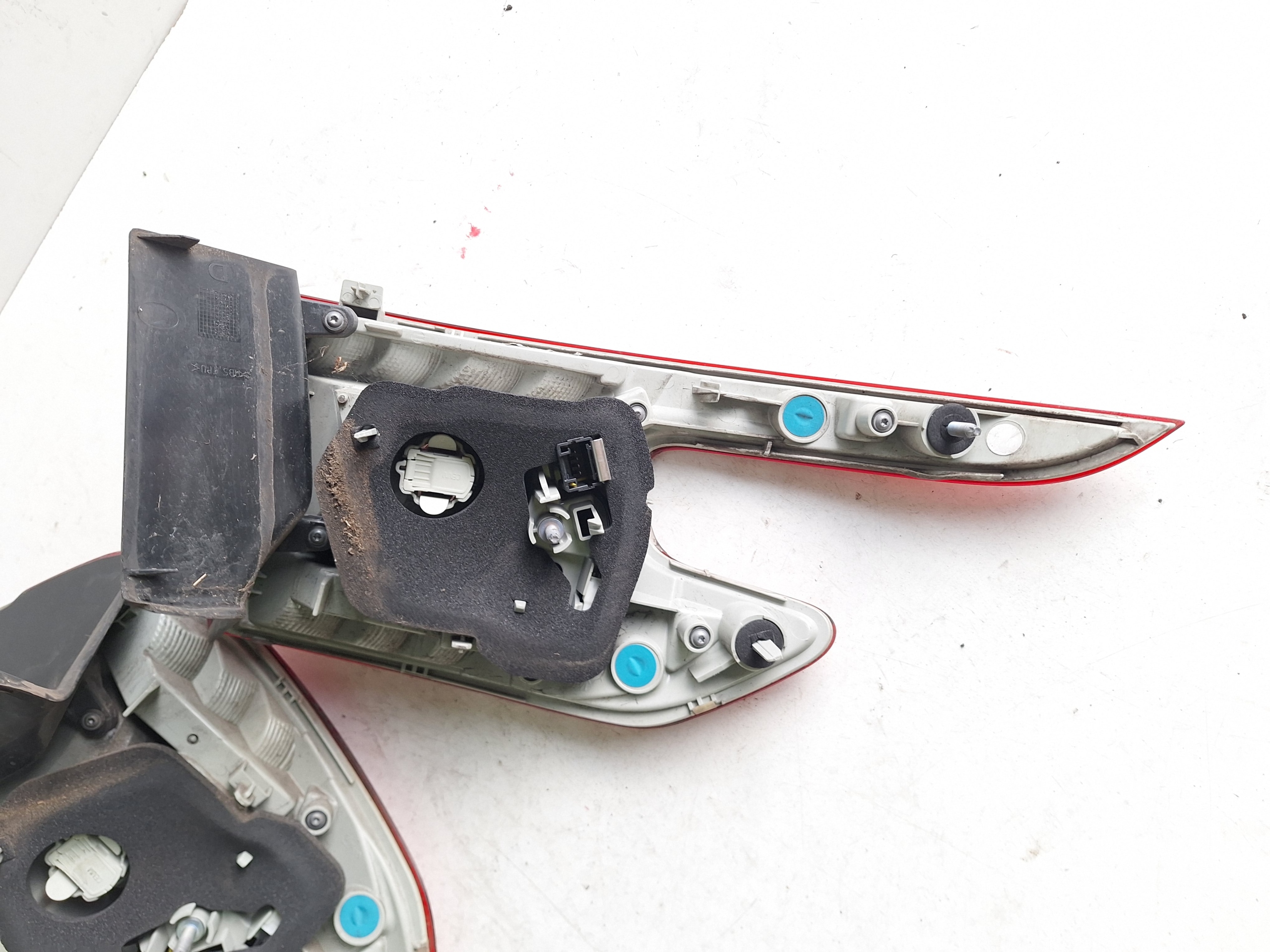 PEUGEOT 308 T9 SW LIFT 17-21 light left UK