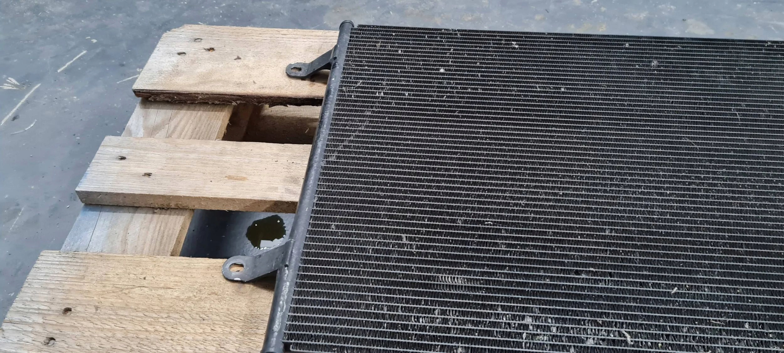 A6 C6 LIFT Radiateur climatisation 4F0260401R