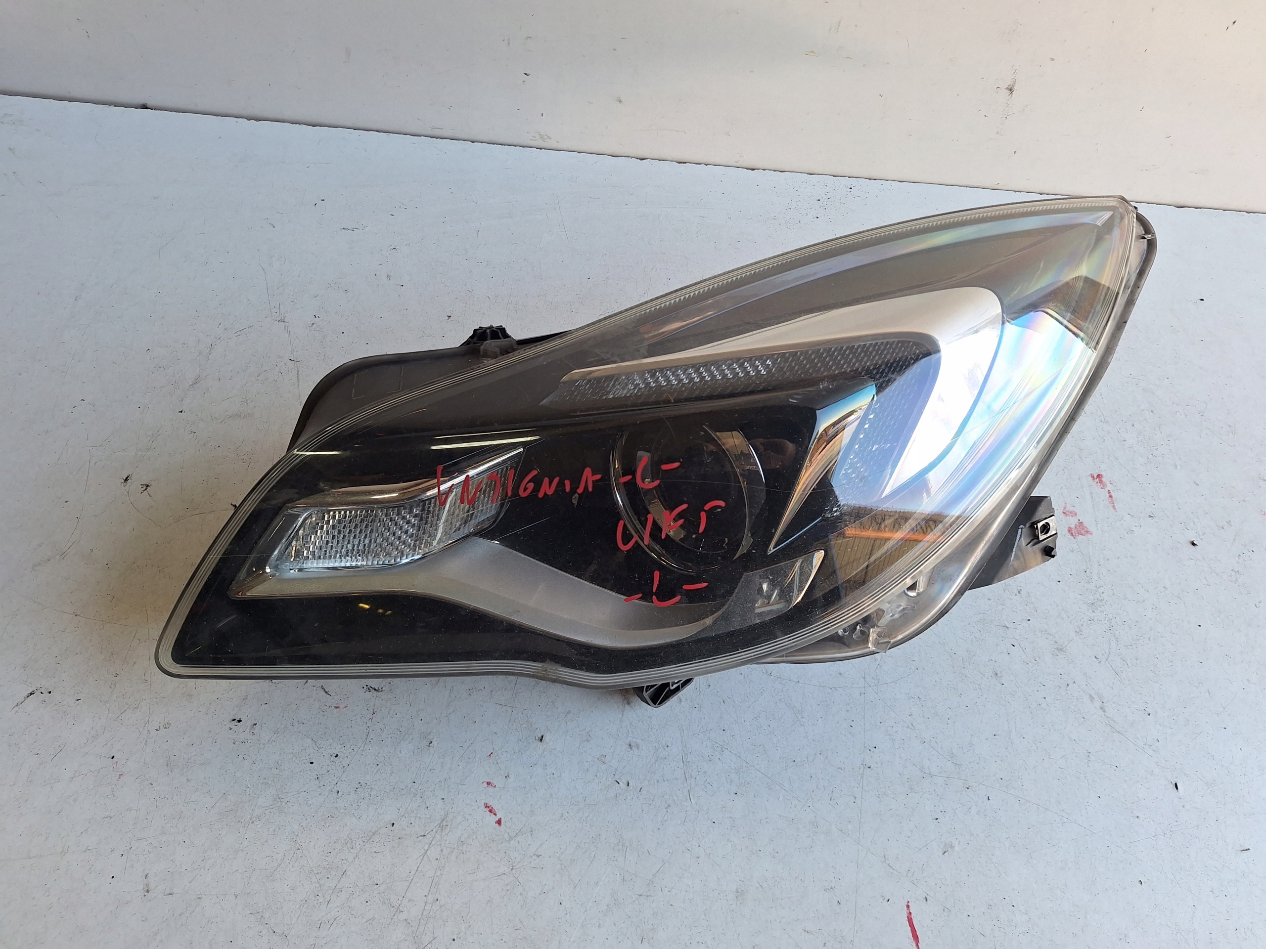 OPEL INSIGNIA A LIFT 13-17 light left + LED UK
