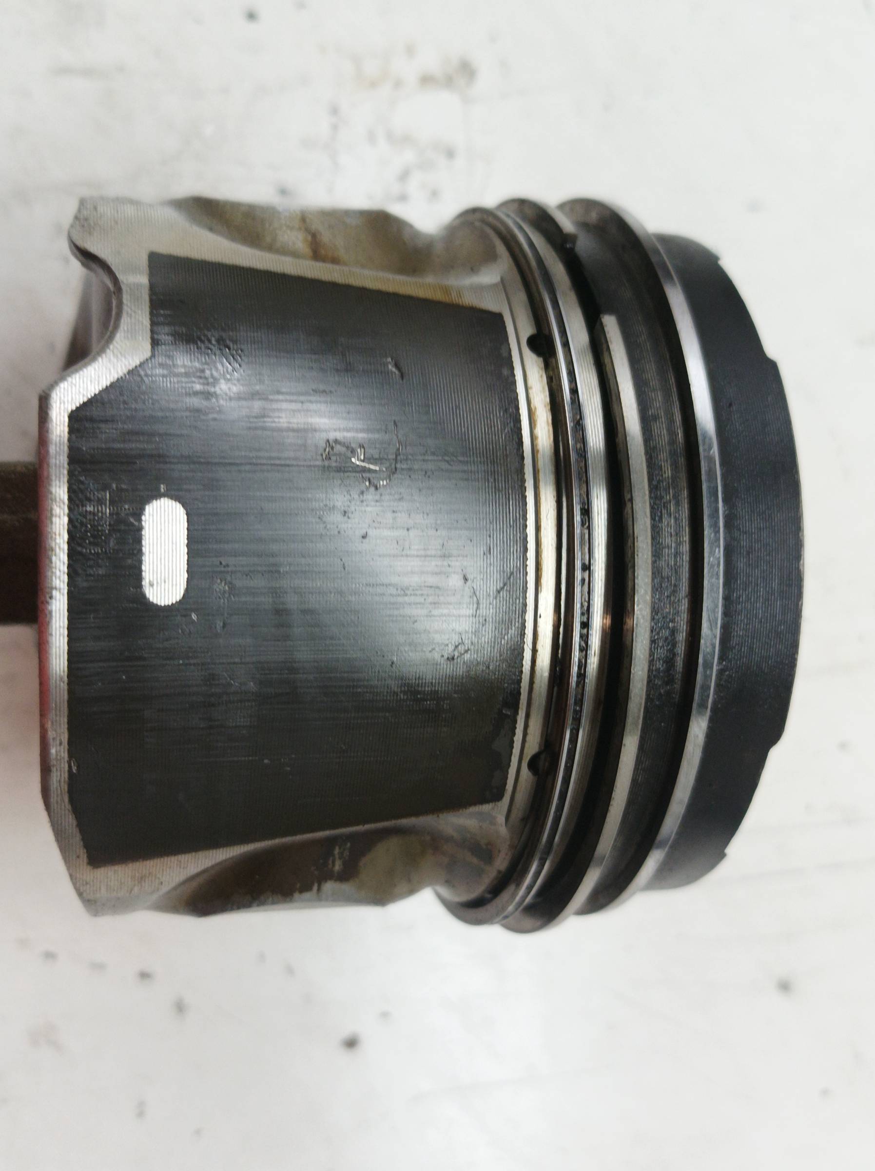 pistone Biella 81L123 2.4 D Volvo V60 e (2010- )