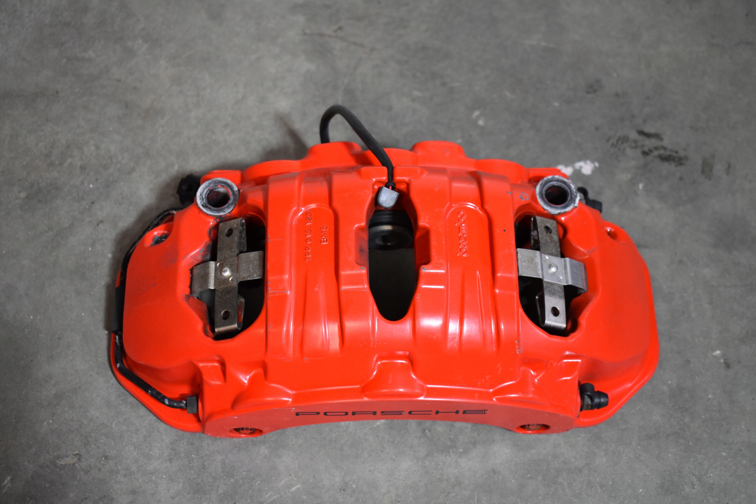 IDEALNY caliper front front left PORSCHE PANAMERA 971 4.0 DIESEL 1