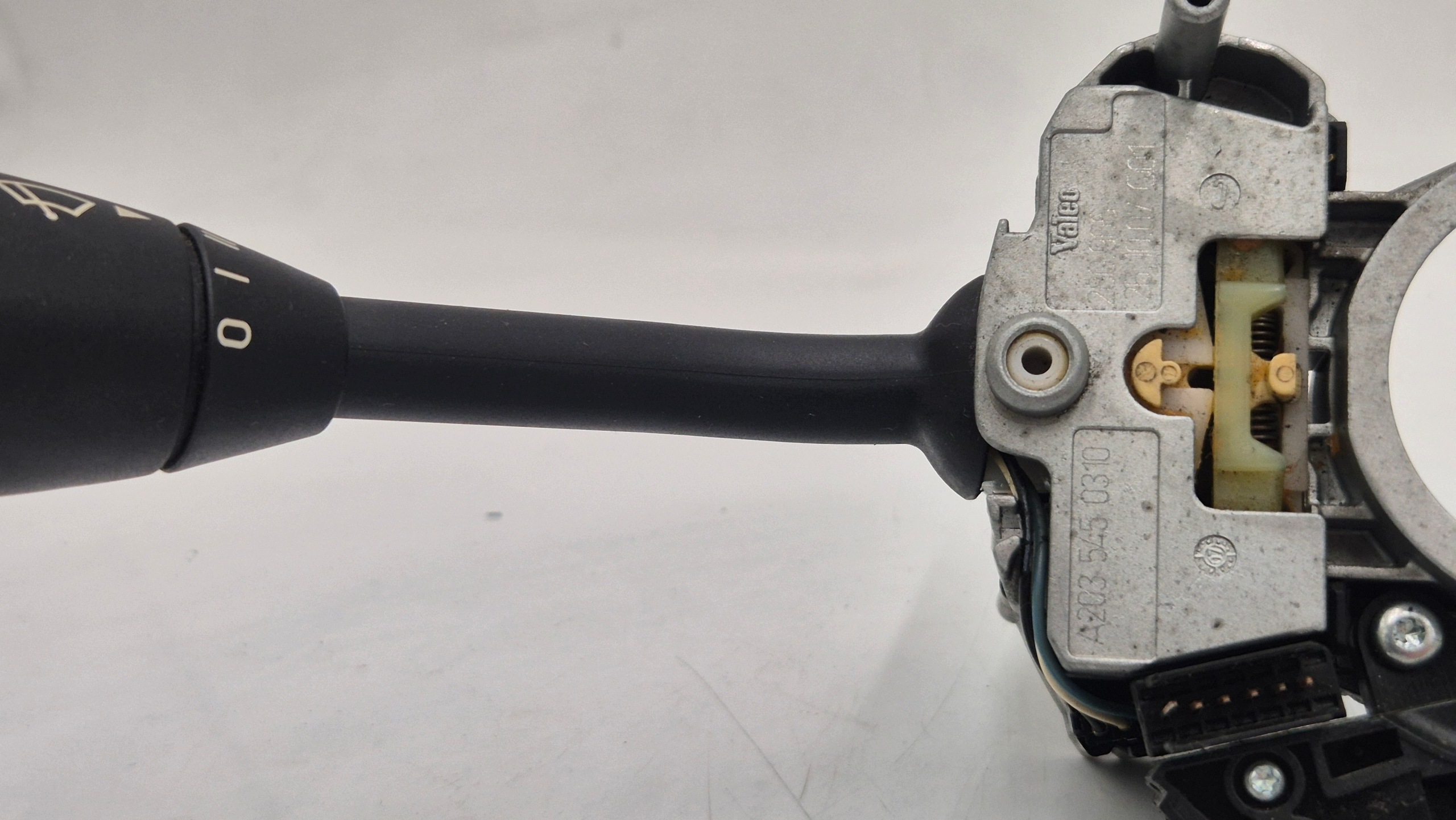 Commodo essuie glace Indicateurs de direction Essuie glaces MERCEDES A2035450310