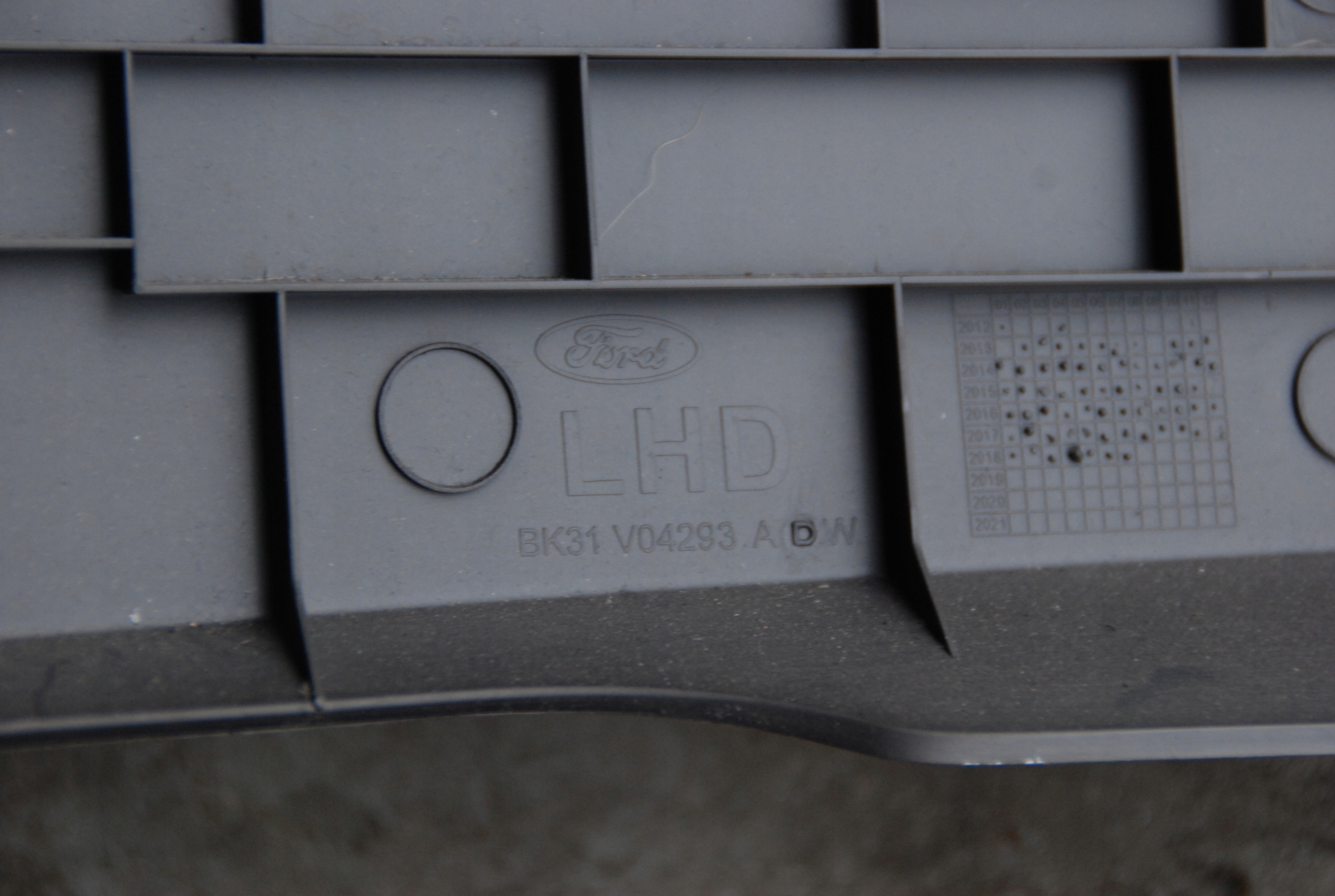 OSŁONA LEWARKA ZMIANY BIEGÓW FORD TRANSIT MK8 Typ samochodu Samochody dostawcze