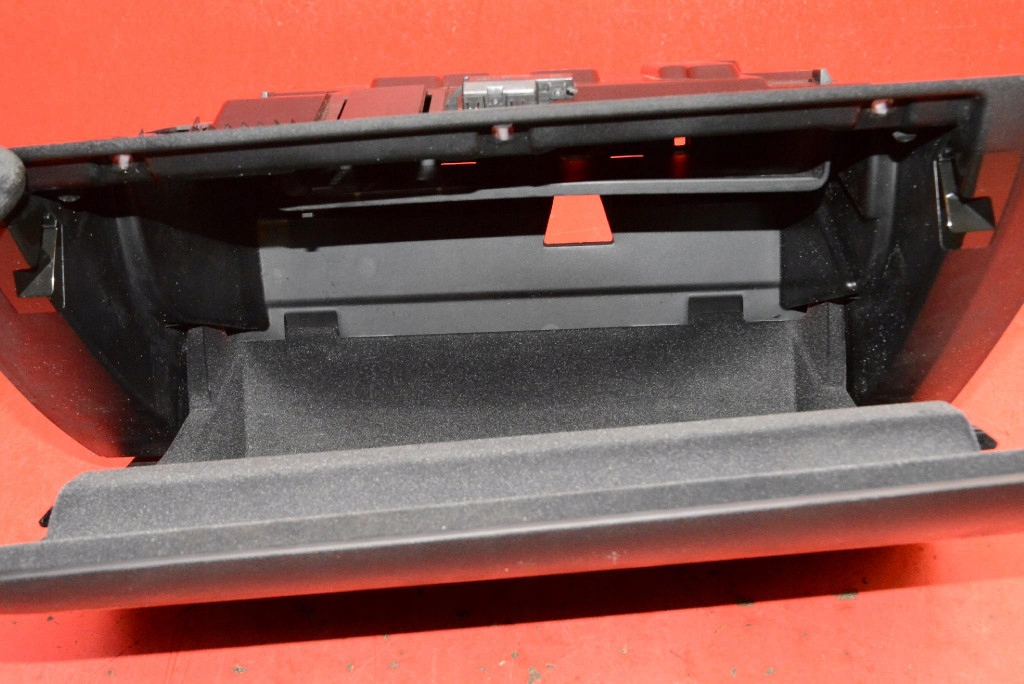 Handschuhfach des Beifahrers EU VOLVO V60 2 II 18-21