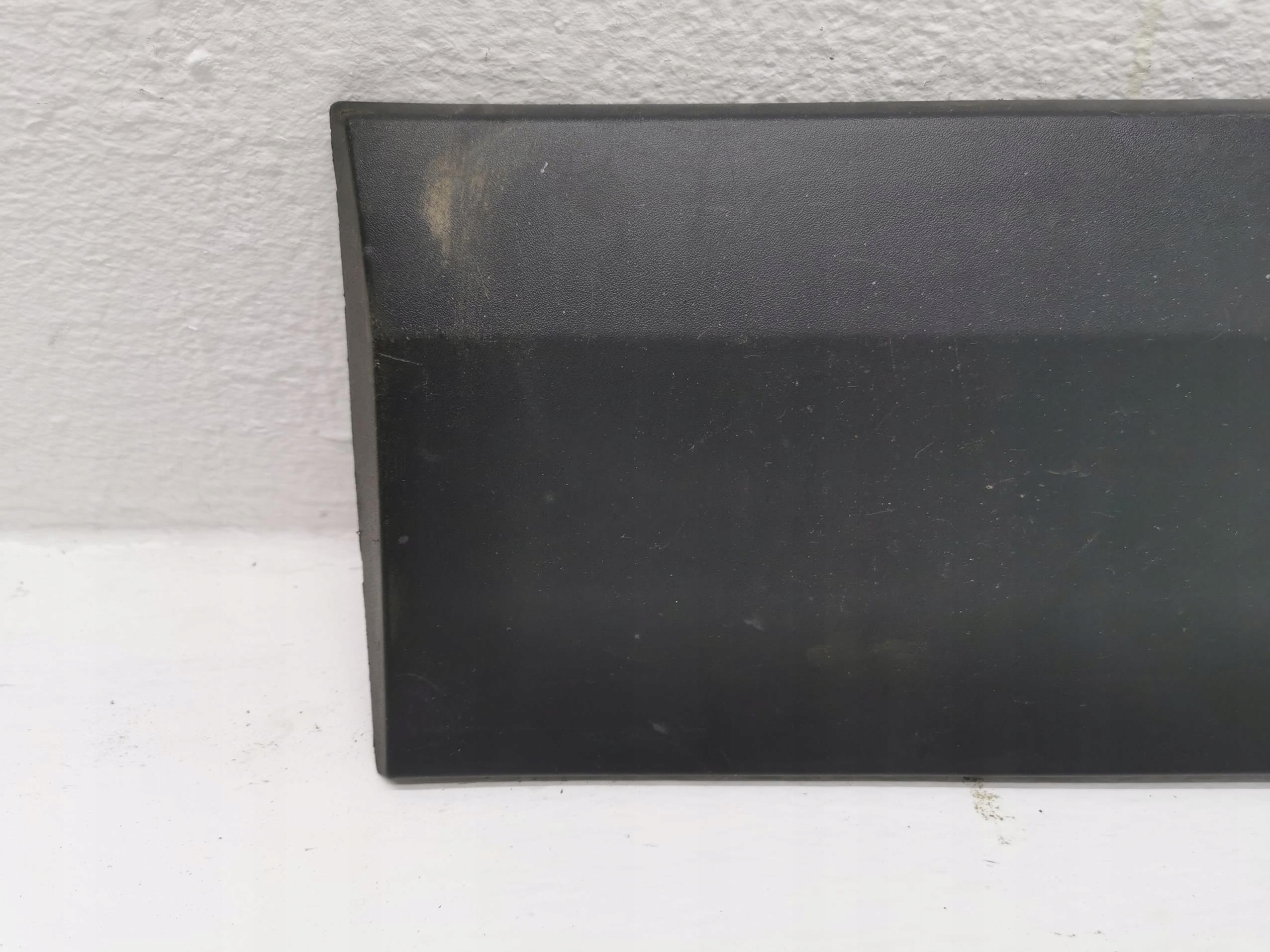 moulding left rear part MERCEDES SPRINTER W906 A9066901362