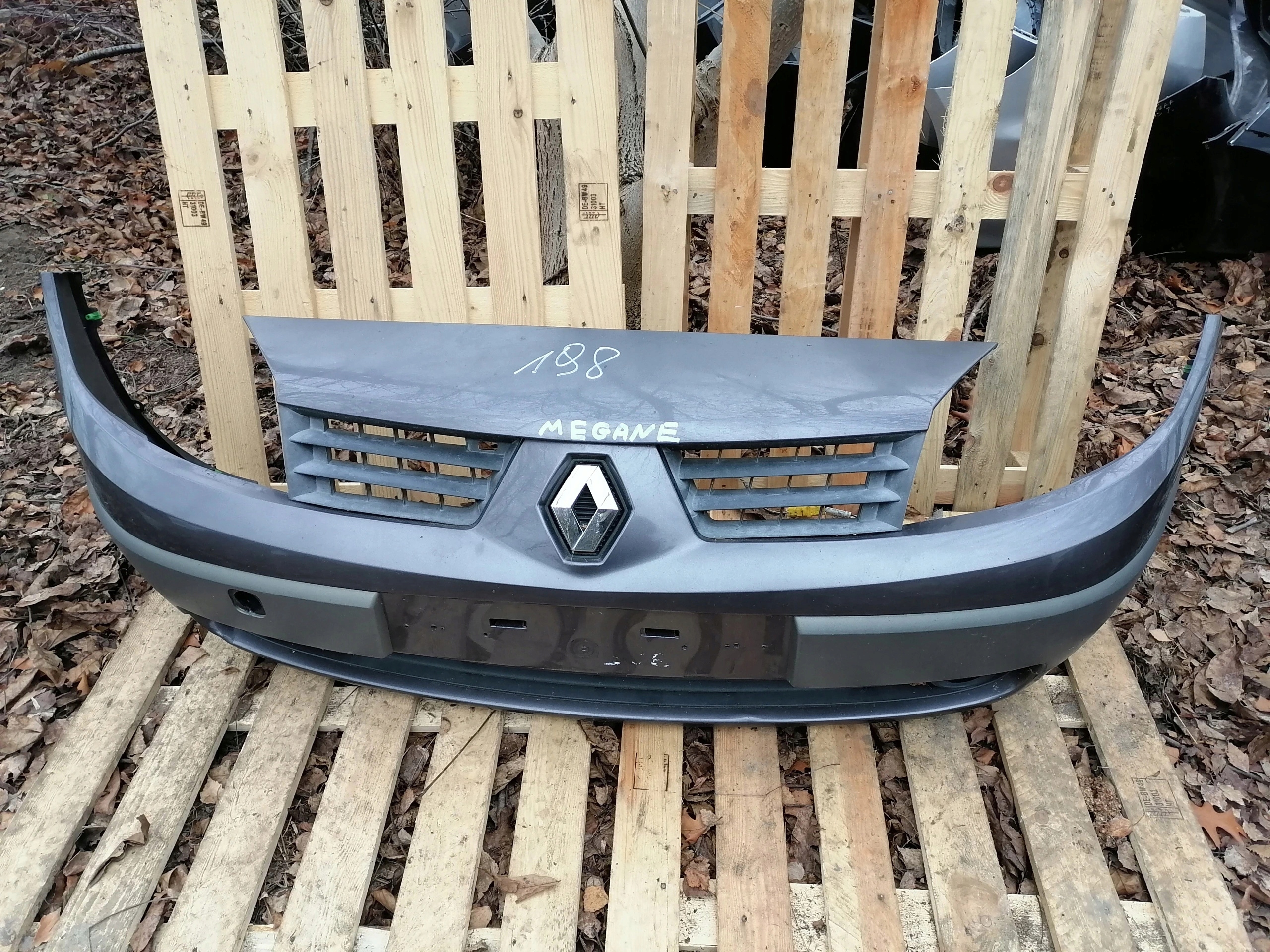 bumper front RENAULT SCENIC II 8200139528