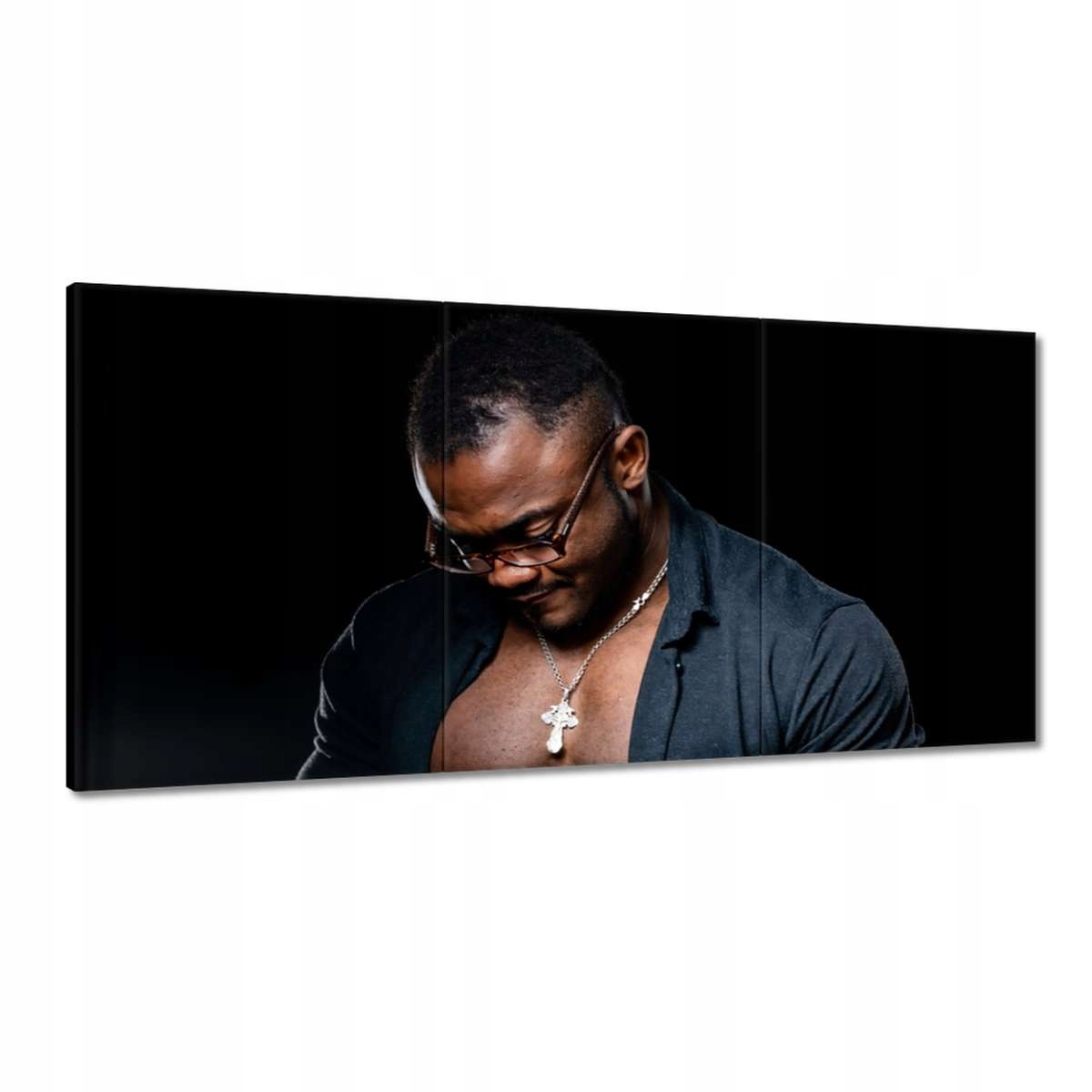 Obrazy 180x90 Muž s rozopnutým tričkom