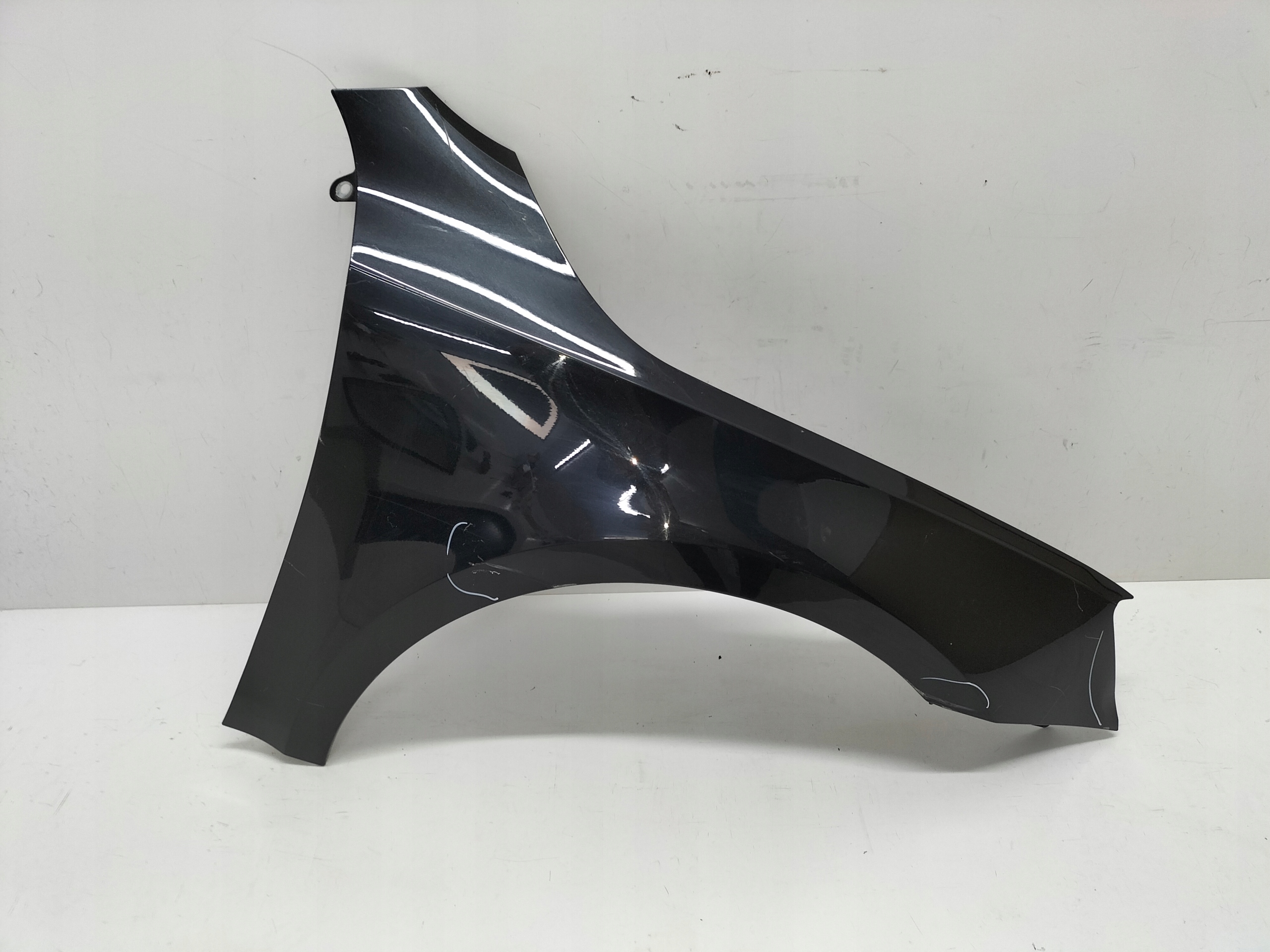 fender front front right SKODA OCTAVIA 3 III LIFT 17