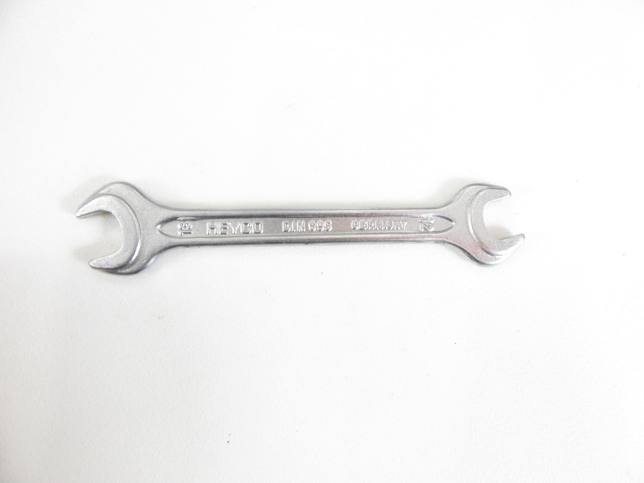 key 13 12 HEYCO BMW