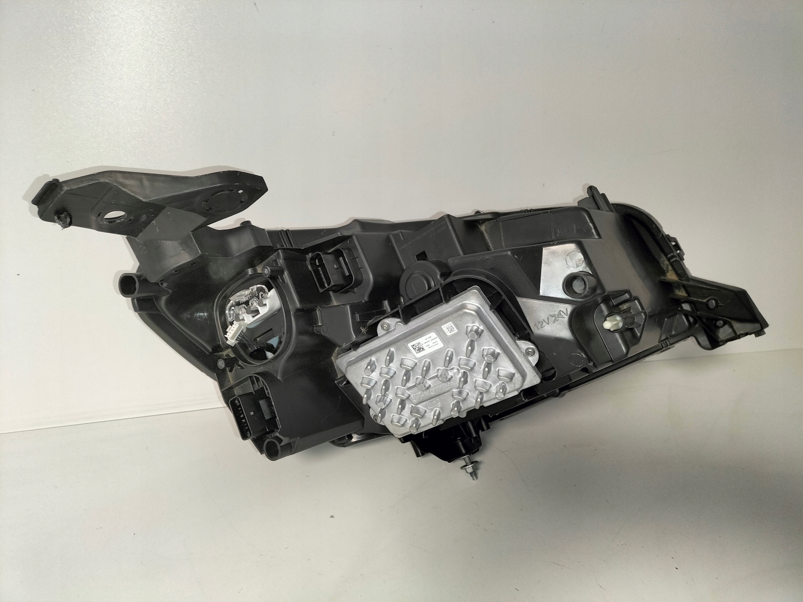 light front reflektor left PEUGEOT 208 2008 II 19- FULL LED