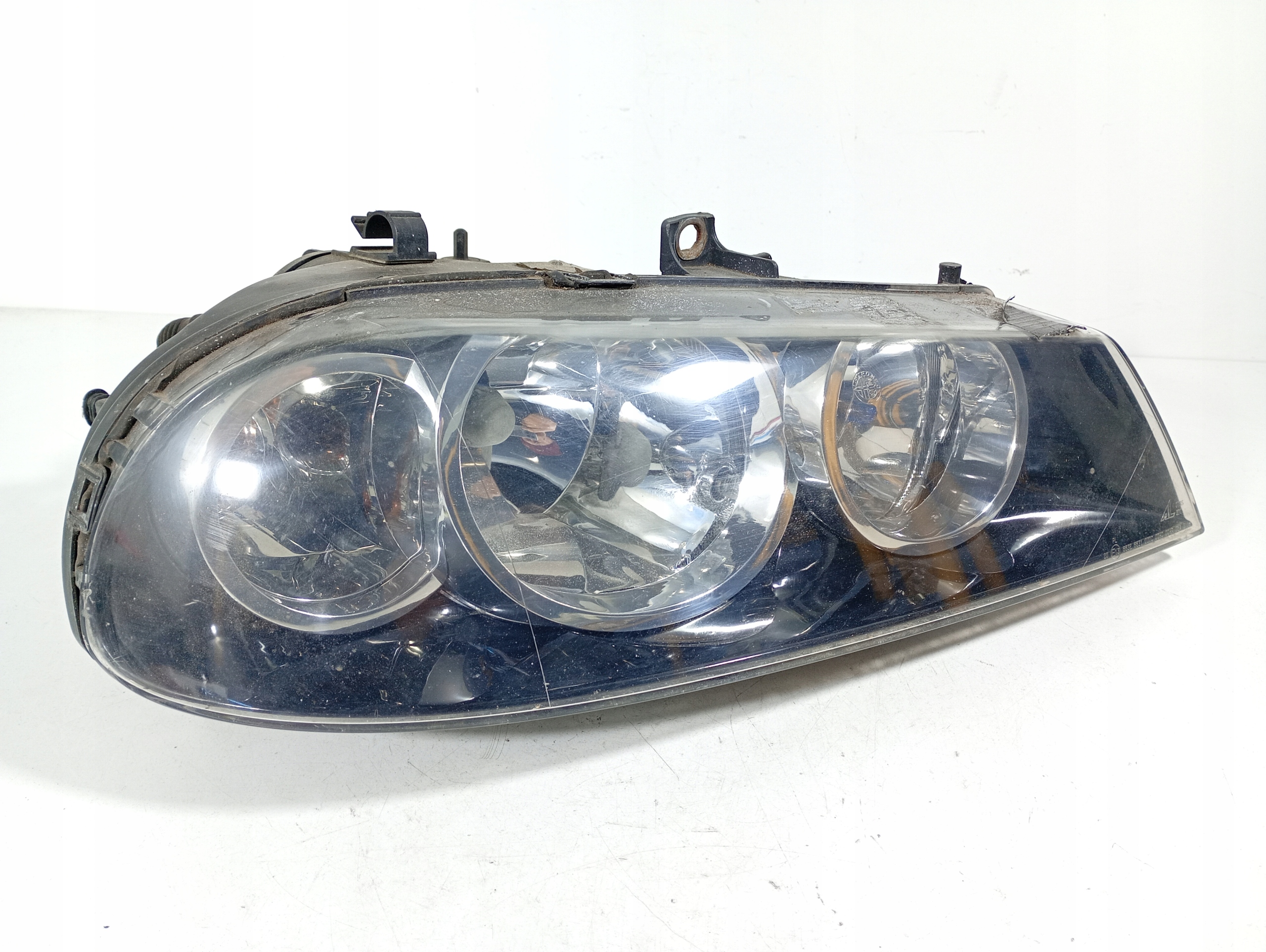 Alfa Romeo 147 FL 00-10 REFLEKTOR right front front OE 60695647