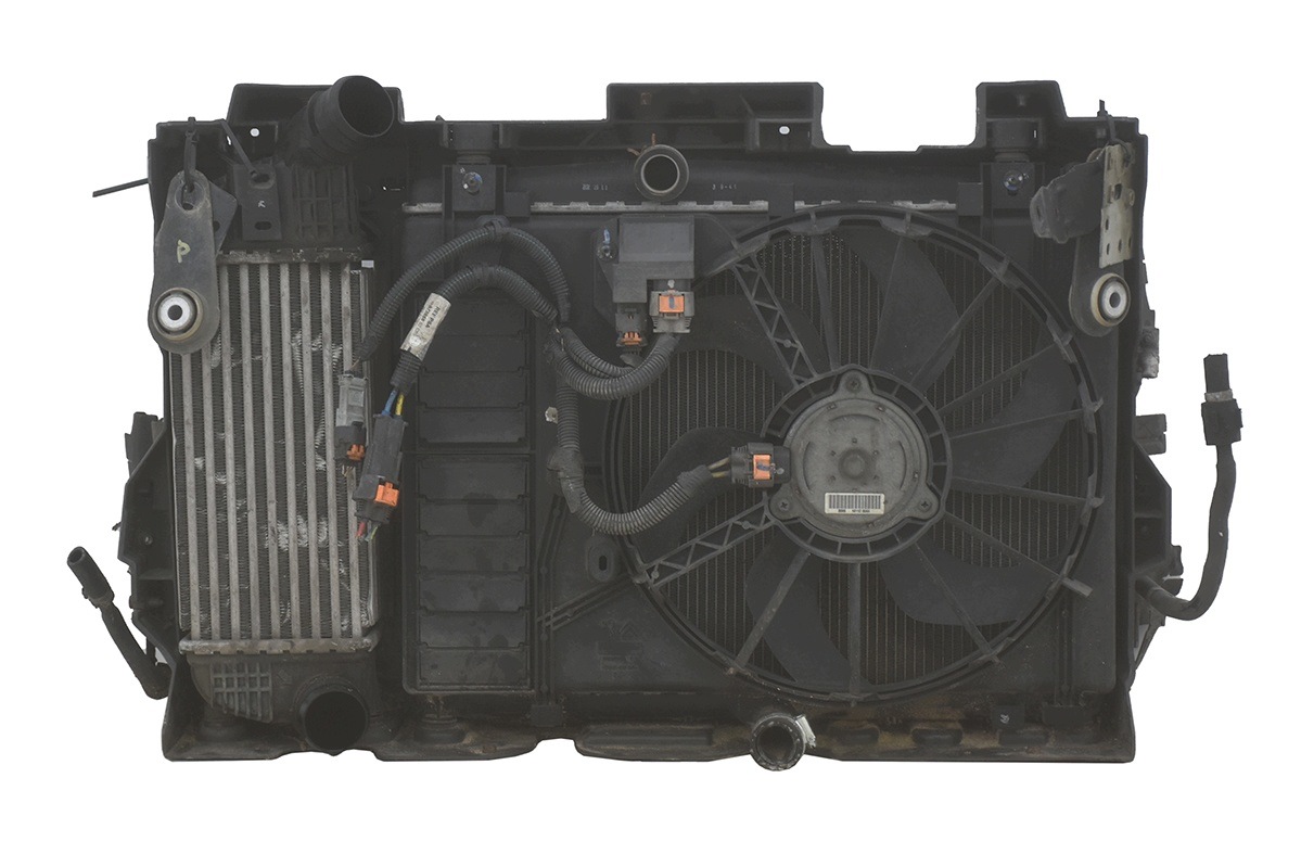 pillar * support panel for radiators PEUGEOT 508 DIESEL