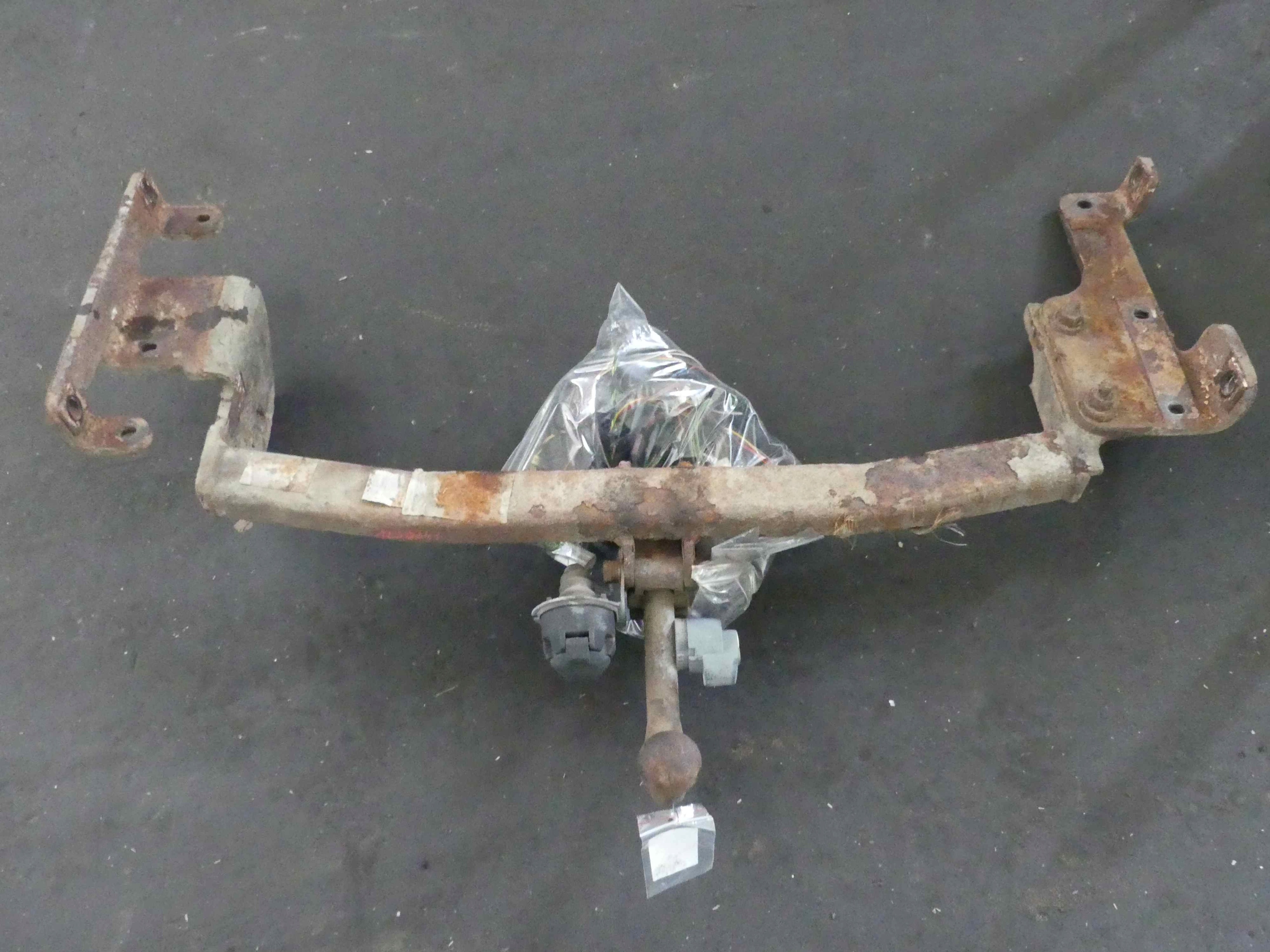 HAK HOLOWNICZY NISSAN MURANO Z50