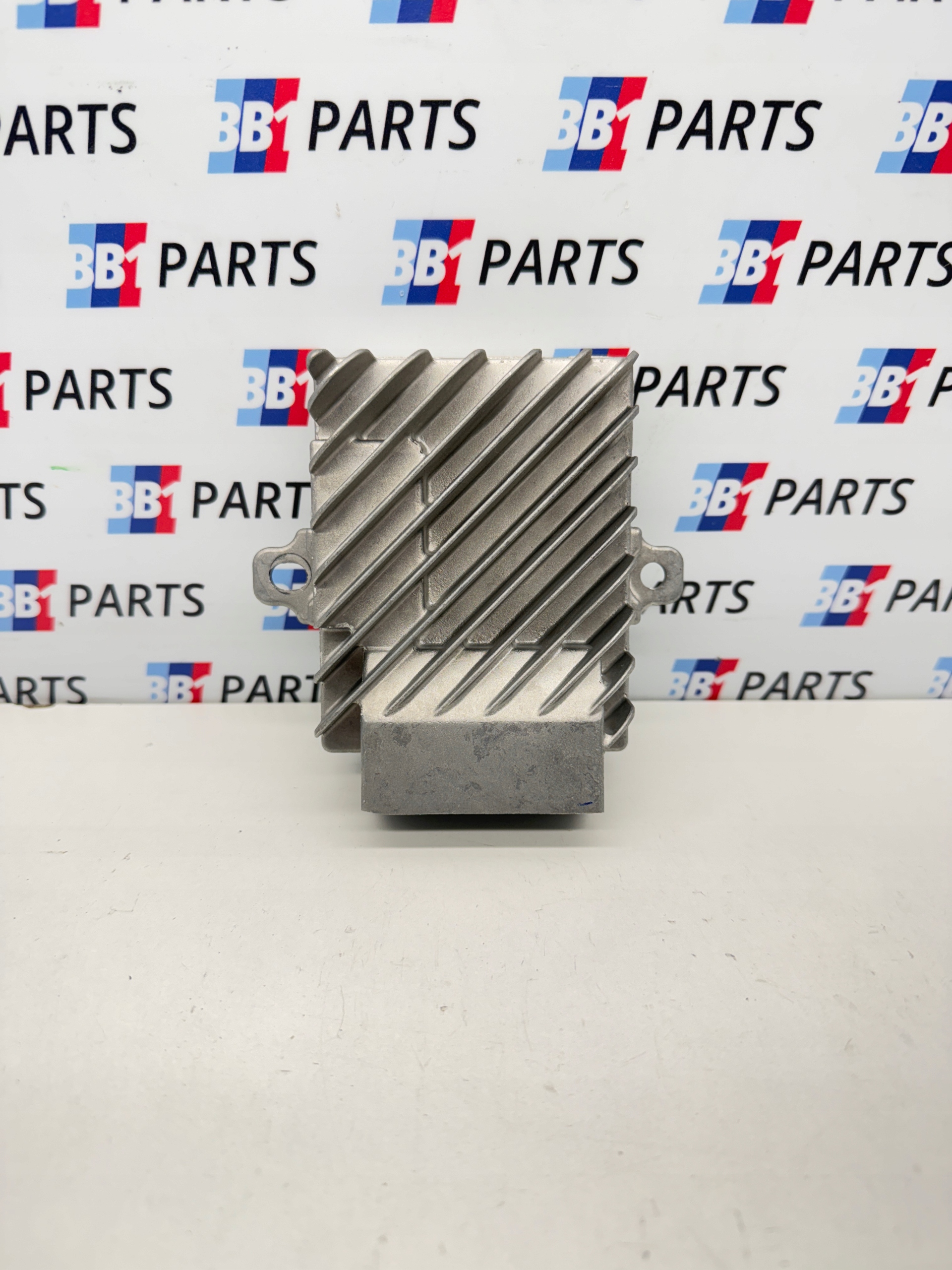 BMW F80 amplifier HARMAN module ACTIVE SOUND design 6834091