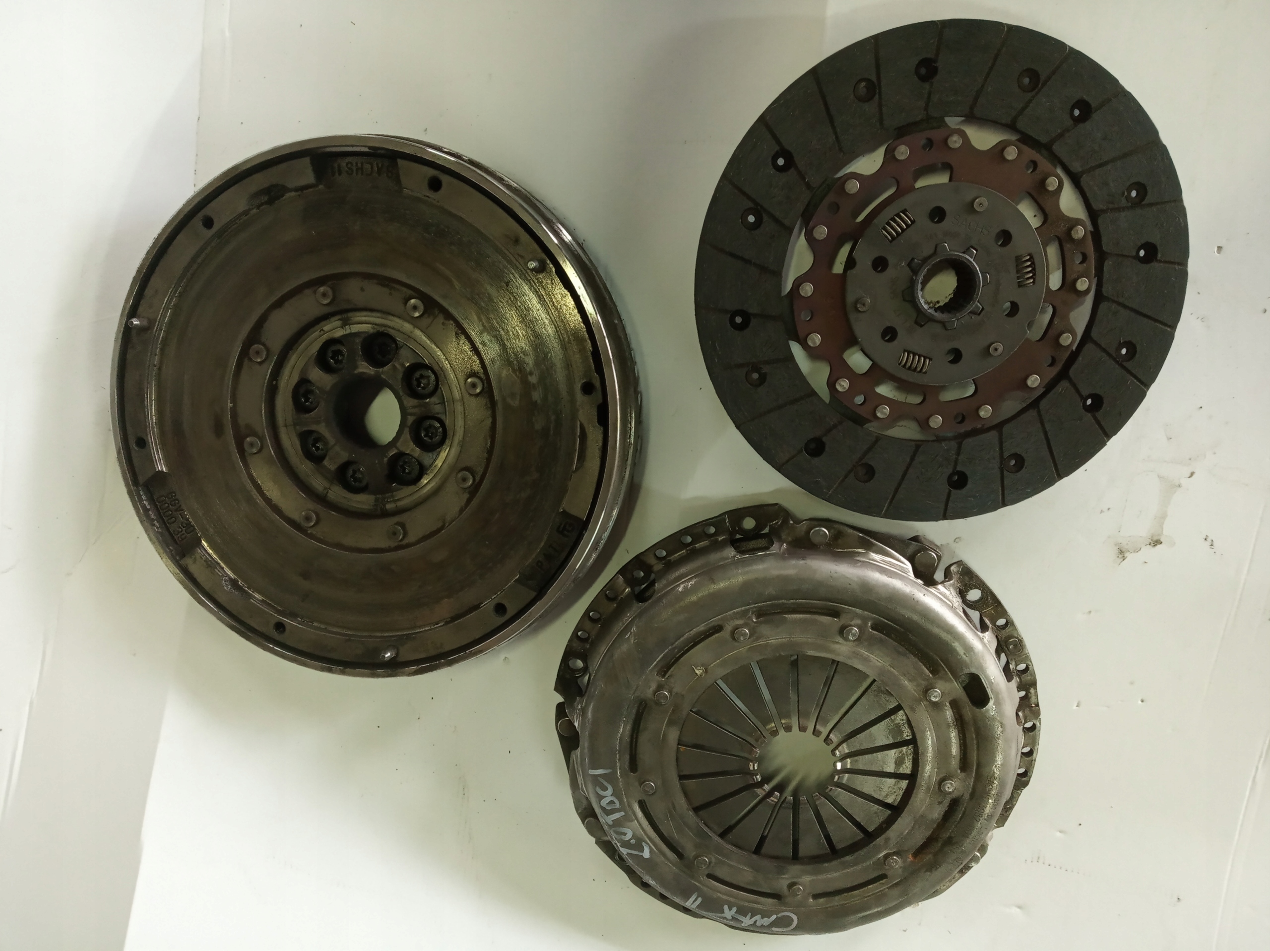 ДВУХМАССОВОЕ КОЛЕСО 2.0 TDCI FORD C-MAX MK2 FOCUS MK3