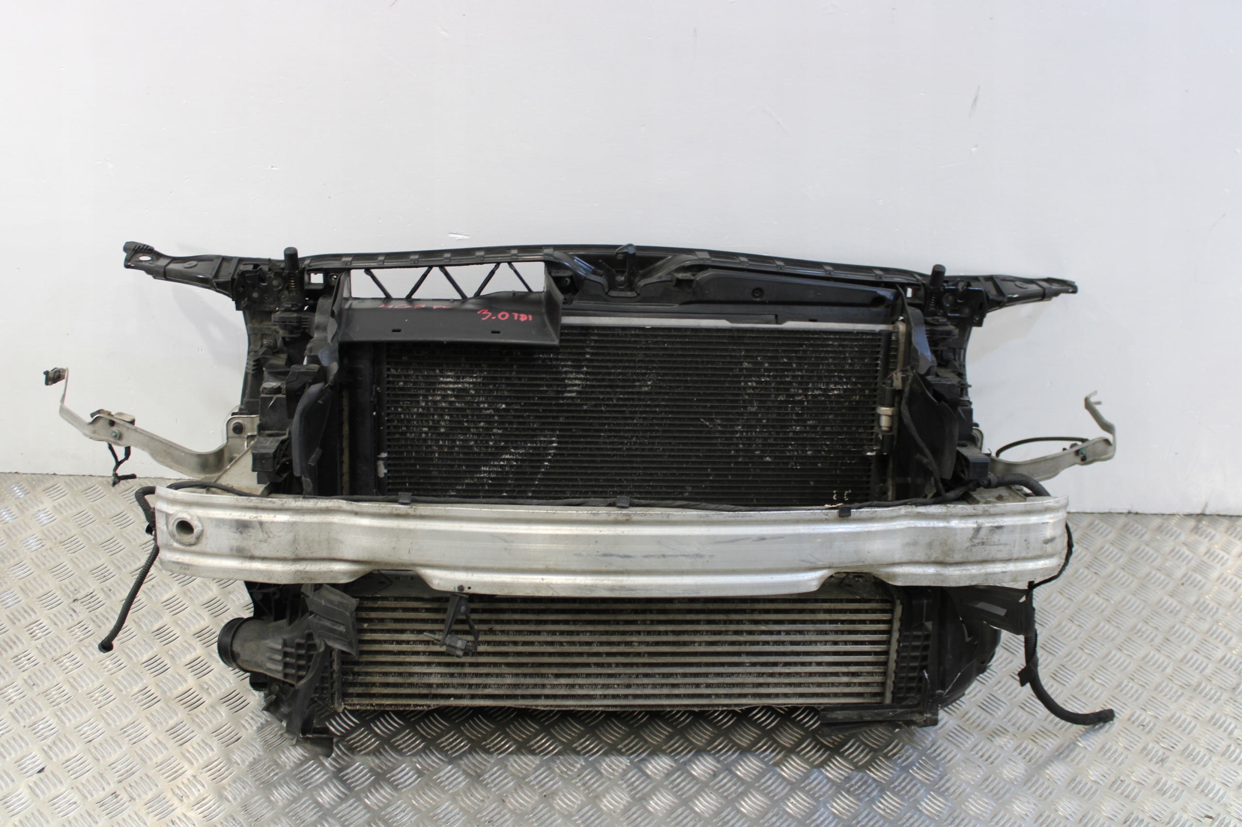 support panel for radiators front pillar radiator AUDI A6 C7 4G0 4G9 LIFT 3,0 TDI