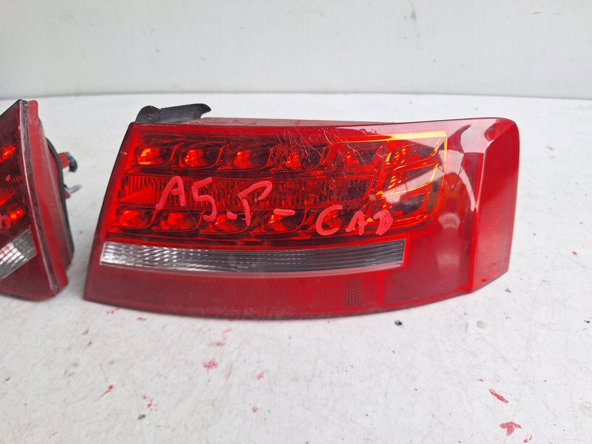 AUDI A5 8T COUPE CABRIO 08-12 light right rear part 8T0945096D
