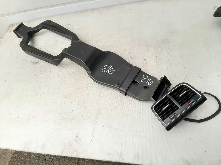 Вентиляційна решітка заднього сидіння klima Audi A4 B8