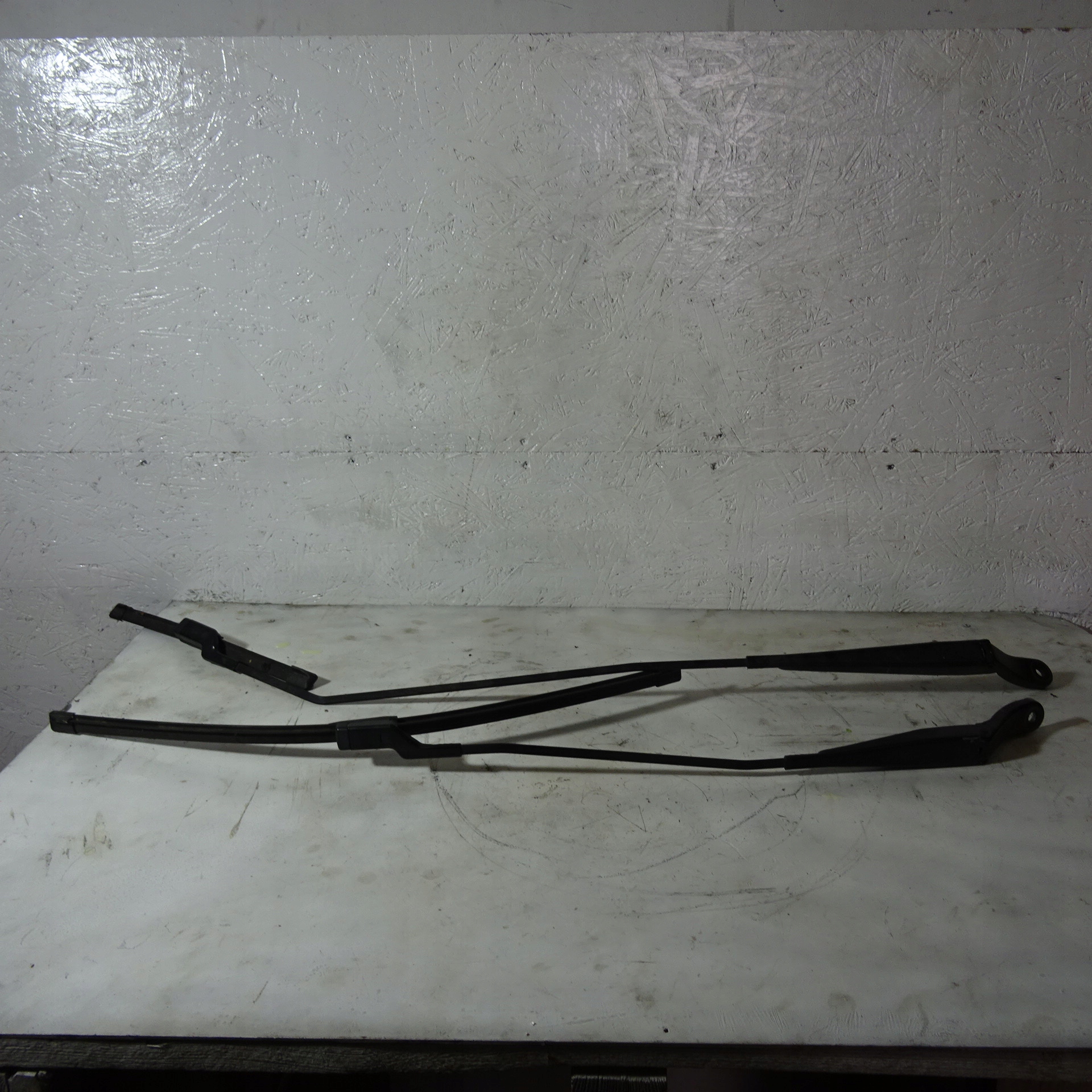 RENAULT ZOE ВАЖІЛЬ СКЛООЧИСНИКА ПЕРЕДНІЙ 288810622R