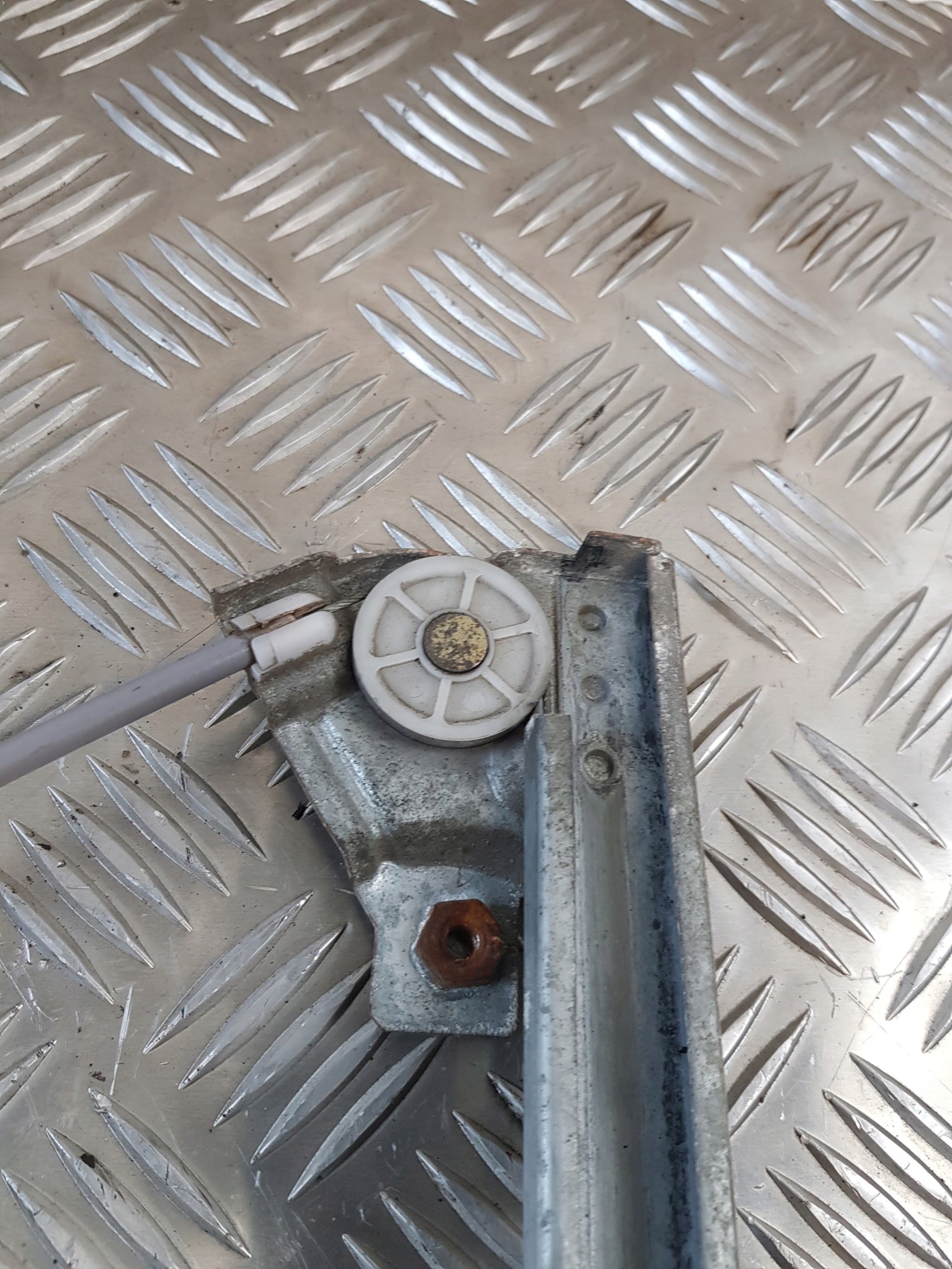 window regulator left front 0130821763 PEUGEOT PARTNER and LIFT 05R