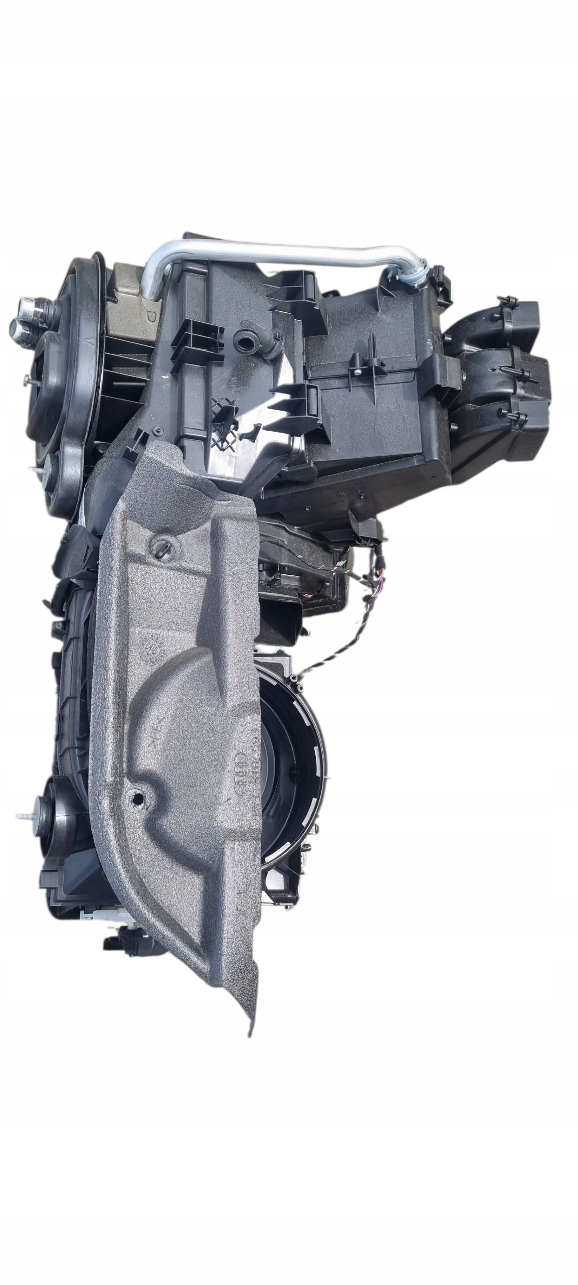 радиатор отопителя vw GOLF VII Audi A3 8V 5Q1820005AL европа