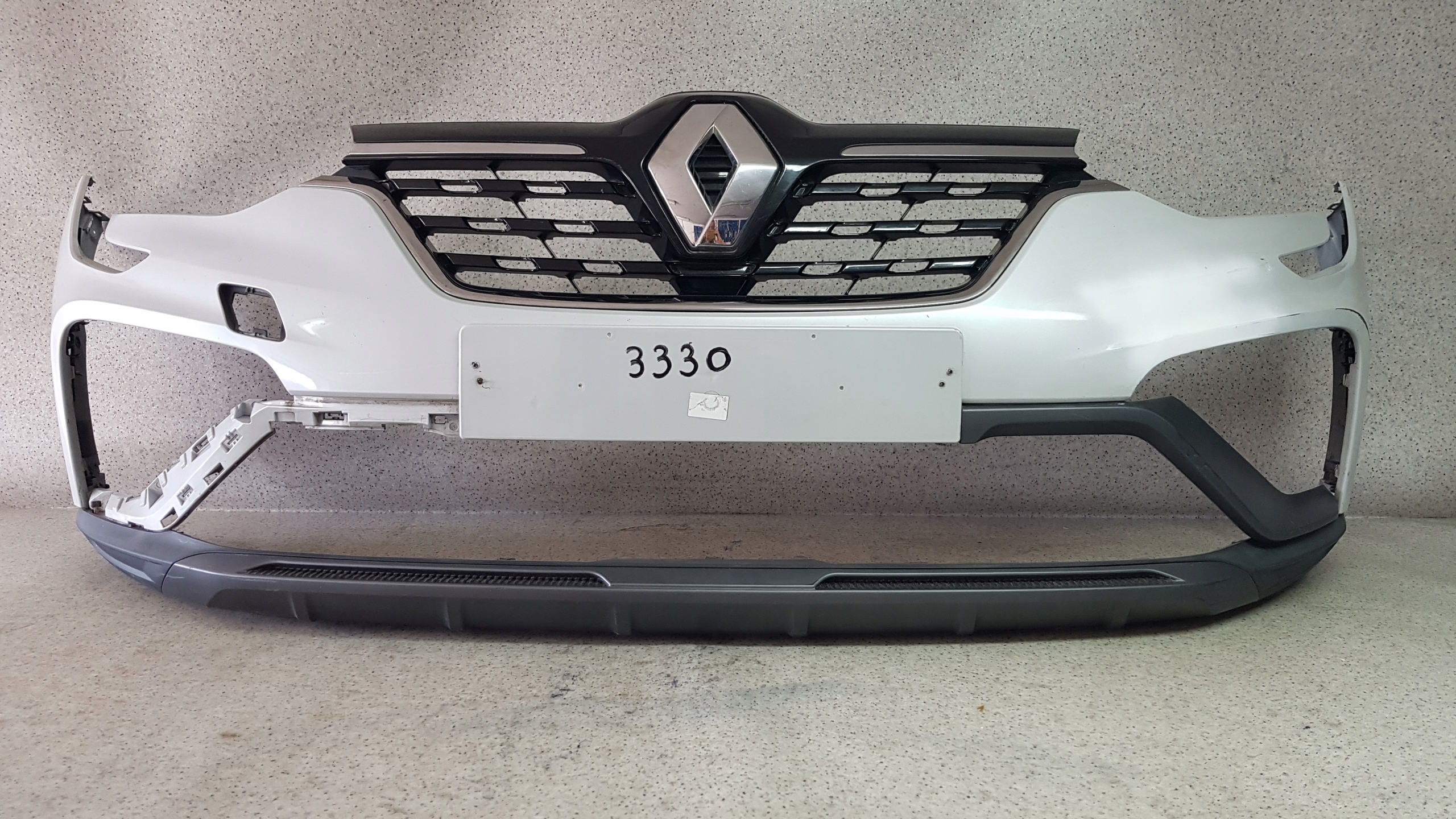 RENAULT ARKANA RS 2019 - bumper front 3330