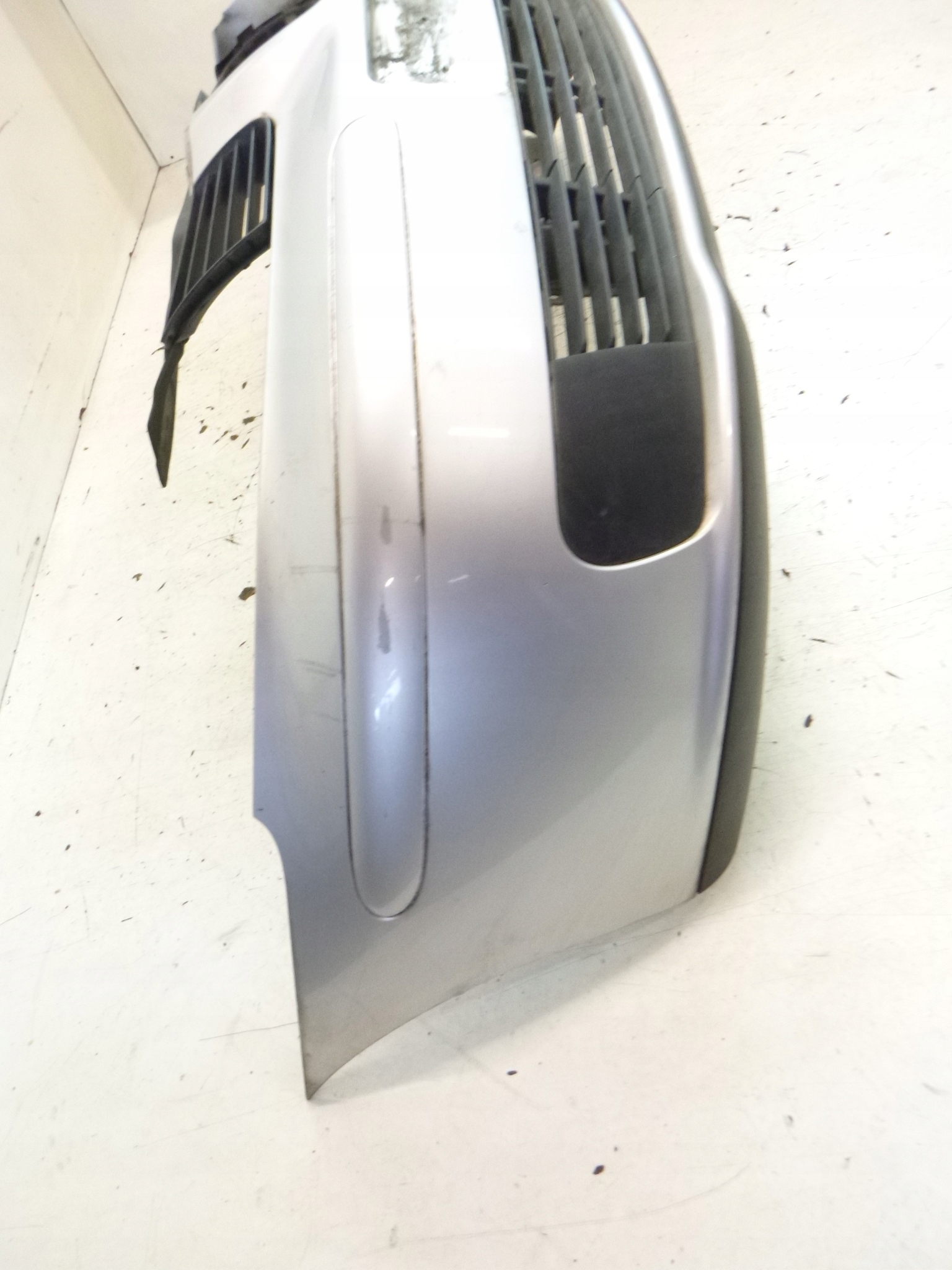 front bumper front Seat Ibiza III LS7N 2003r.