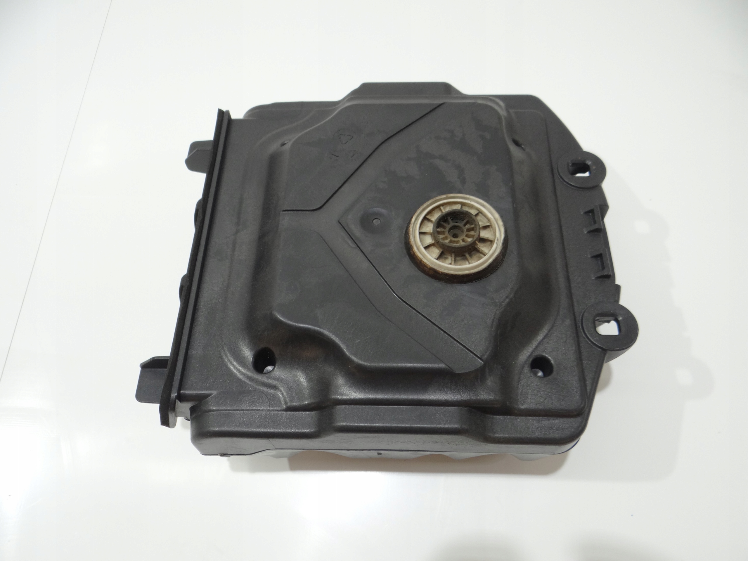 speaker SUBWOOFER left BMW F07 9225831