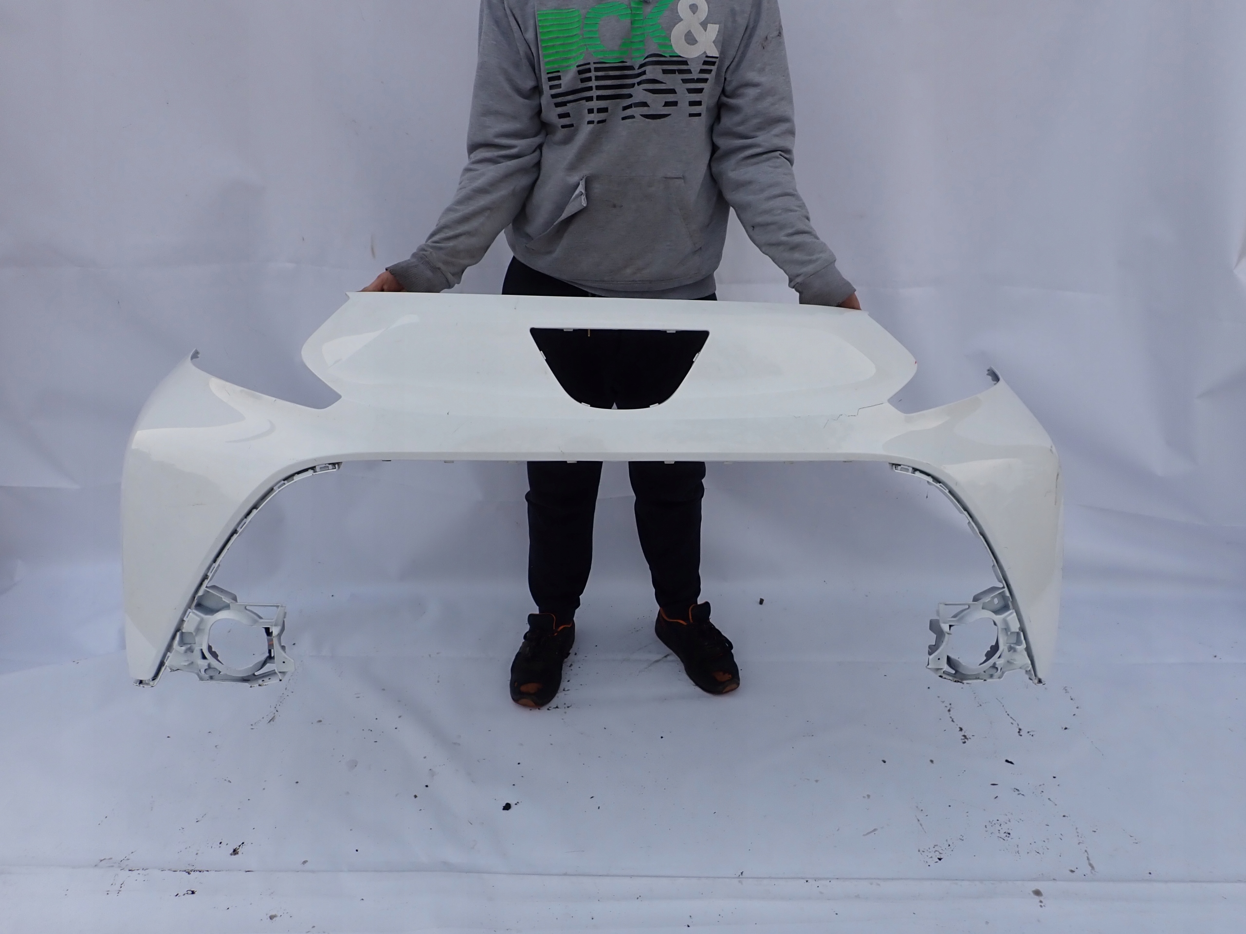 TOYOTA AYGO X 22- bumper front front