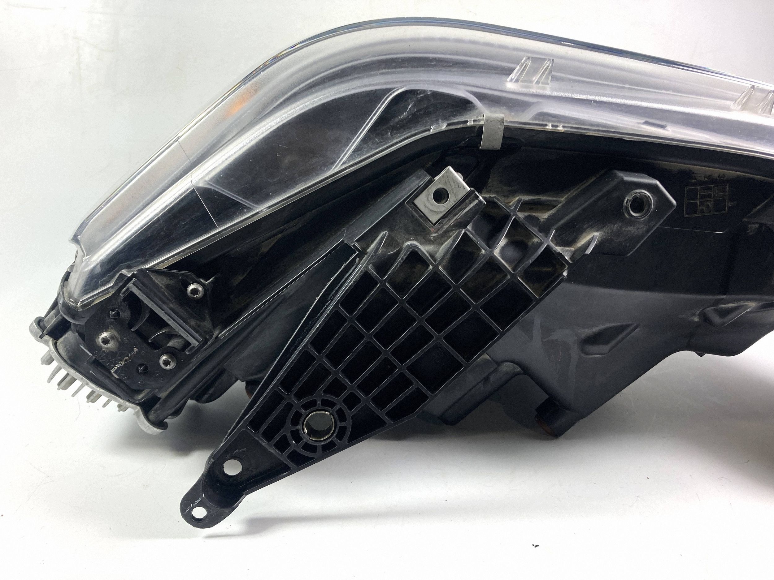Ram 1500 TRX V 6.2 reflektor light front left 2021-24