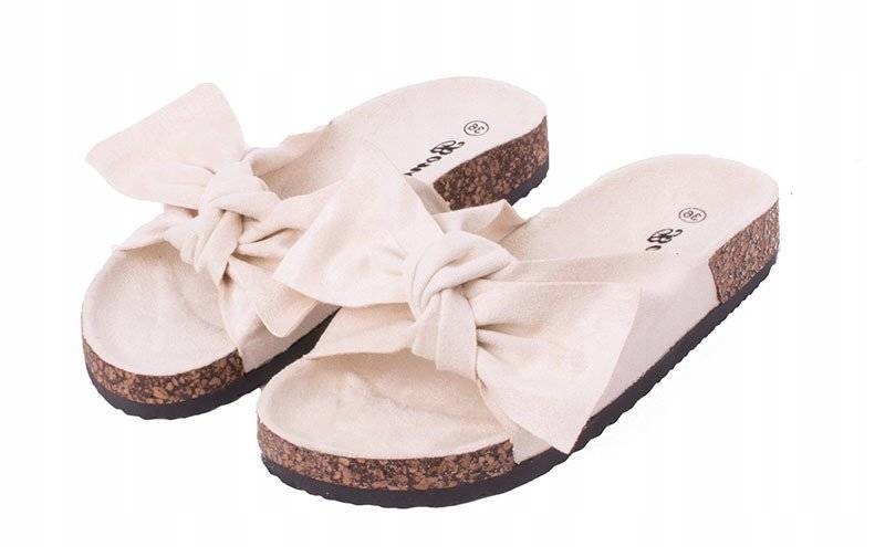 2861 BEŻOWE ZAMSZOWE KLAPKI Z KOKARDĄ KOREK 39 Długość wkładki 25 cm