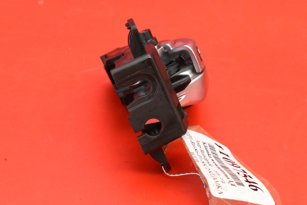 handle inner left rear part CHROM JEEP RENEGADE LIFT 18-21