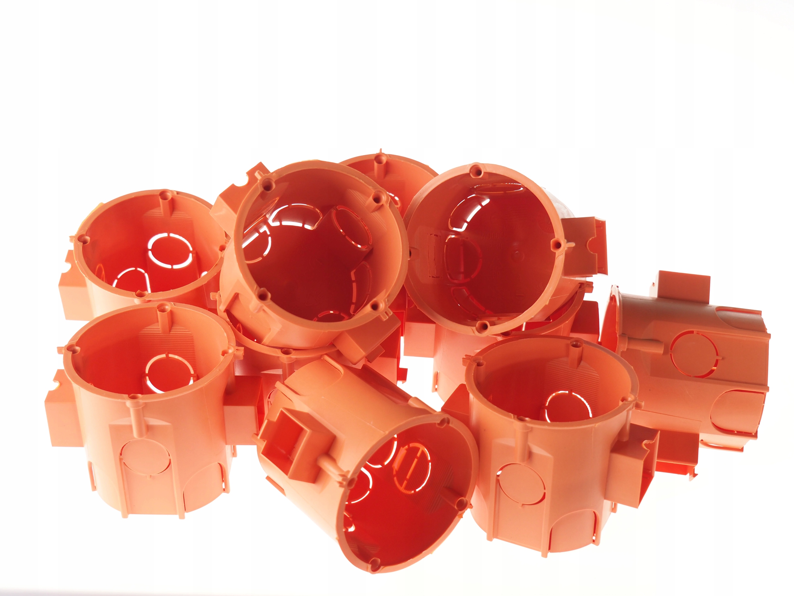 

Puszka Podtynk Pomarańczowa Głęboka Łączona 110SZT