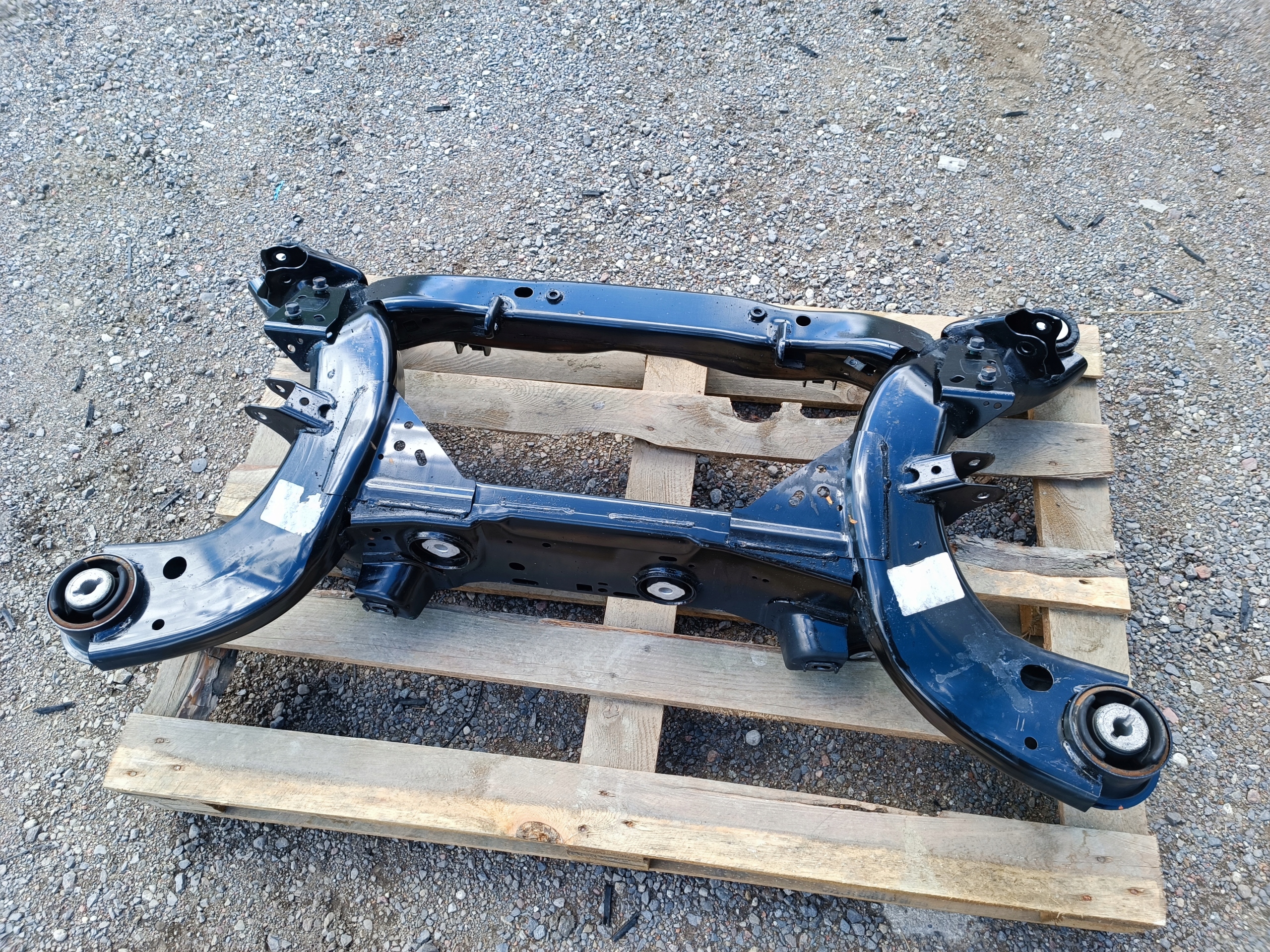 axle beam subframe sider rear part Dodge Charger Challenger SRT 2015