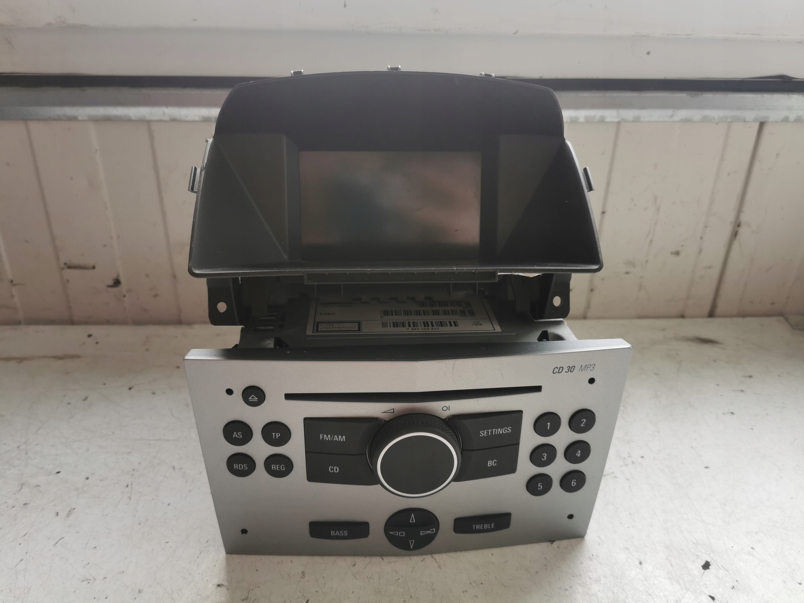 13188462 - Opel Astra H радіо дисплей CD30 mp3